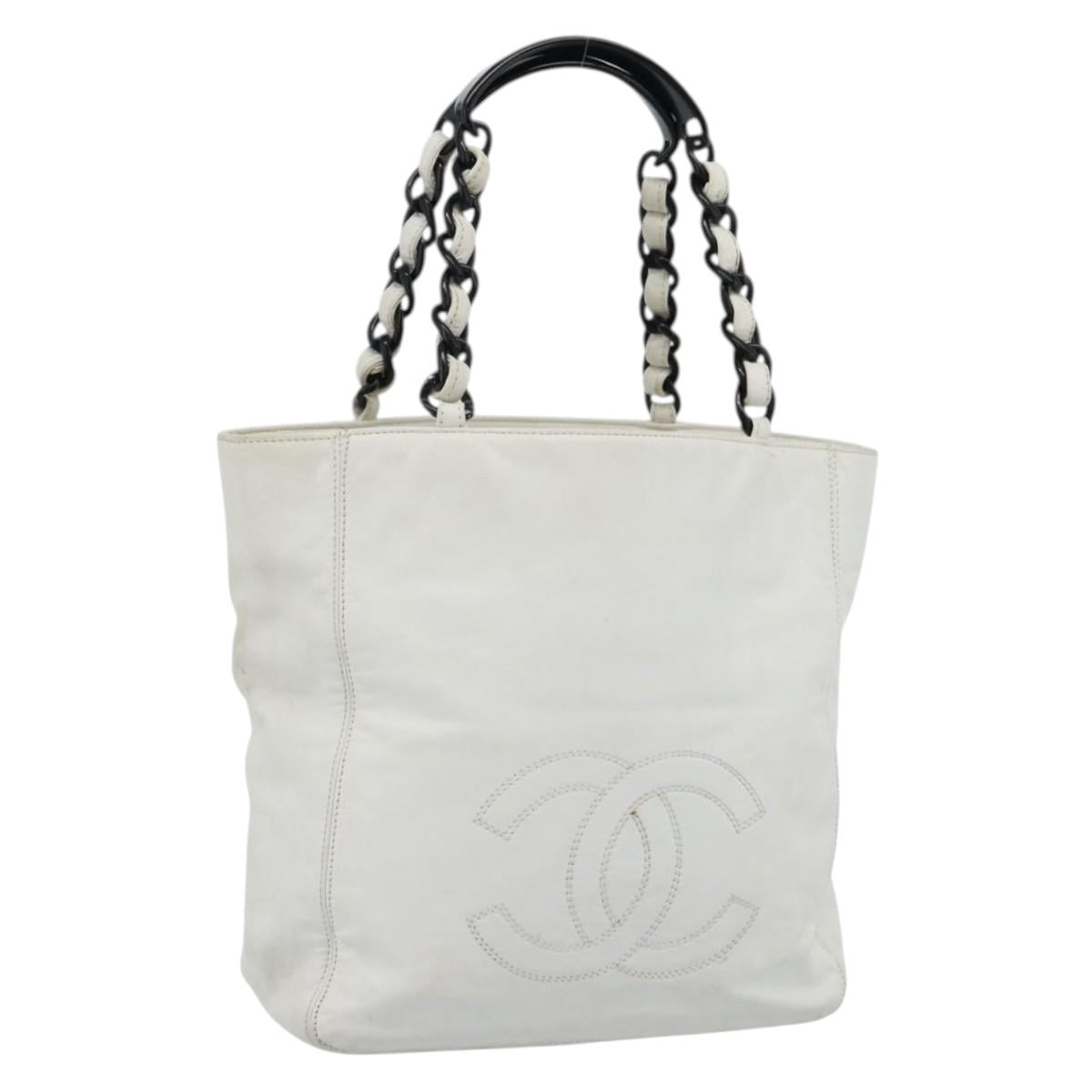 CHANEL Chain Tote Bag Lamb Skin White CC Auth 128237
