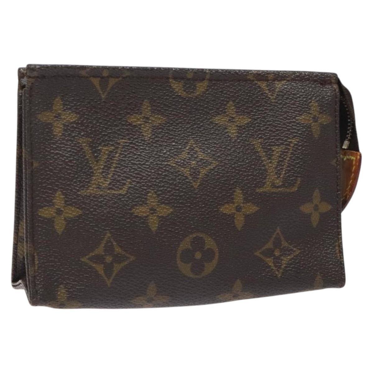 LOUIS VUITTON Monogram Poche Toilette 15 Pouch M47546 LV Auth 128258