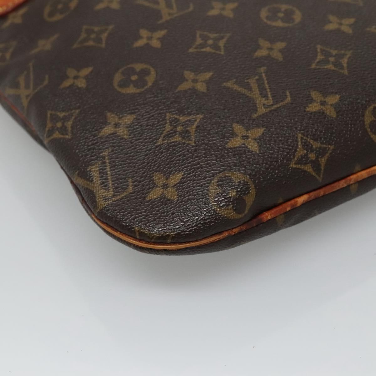 LOUIS VUITTON Monogram Pochette Bosphore Shoulder Bag M40044 LV Auth 128295