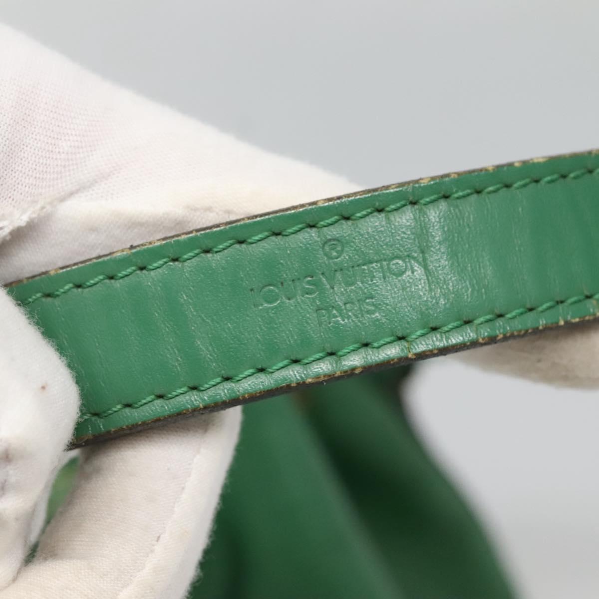 LOUIS VUITTON Epi Petit Noe Shoulder Bag Green M44104 LV Auth 128394