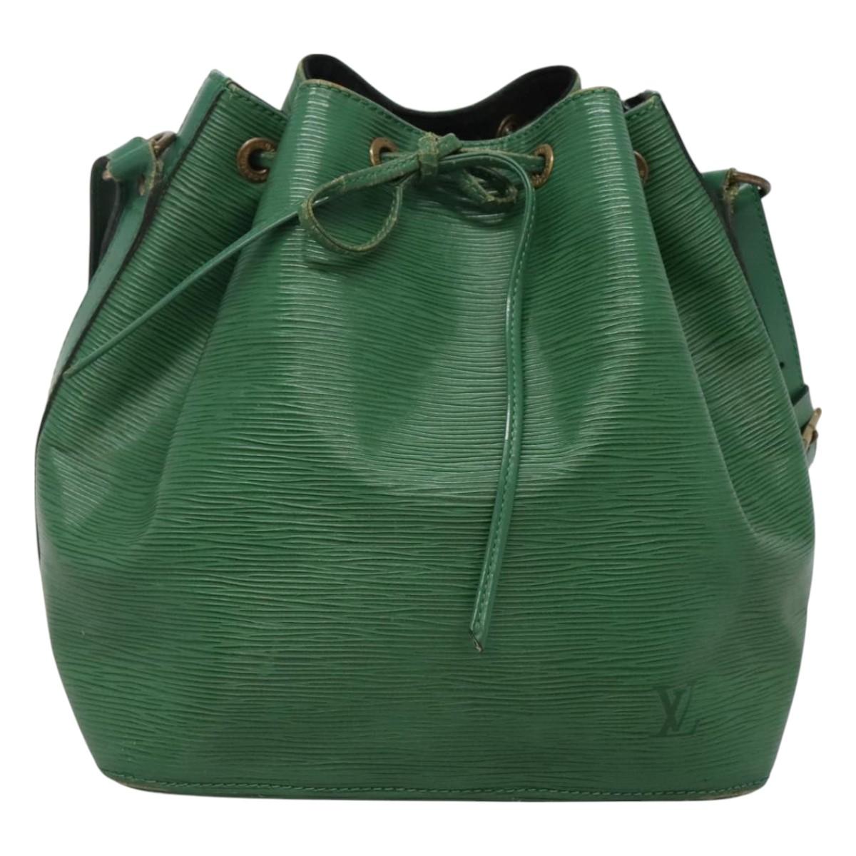 LOUIS VUITTON Epi Petit Noe Shoulder Bag Green M44104 LV Auth 128394
