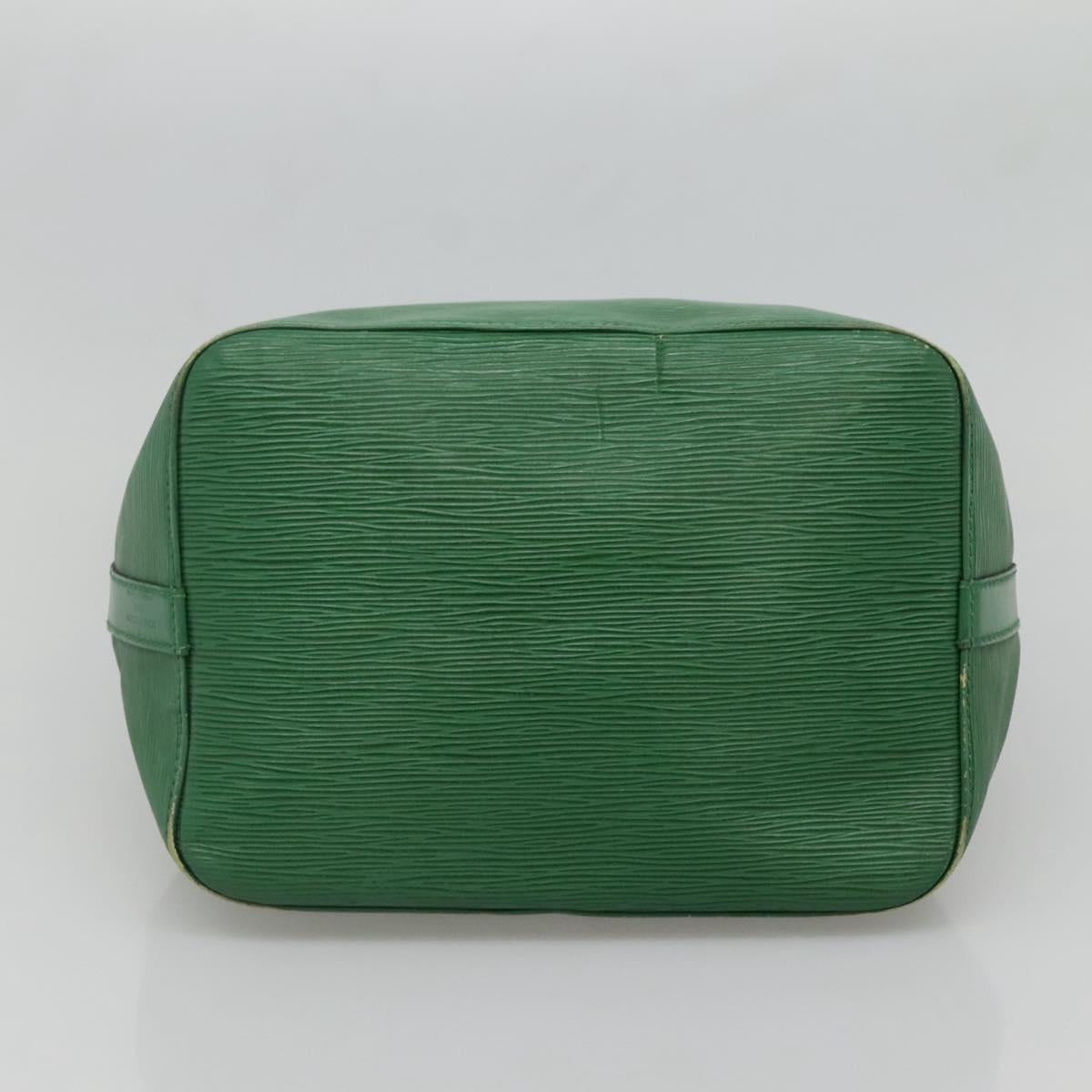 LOUIS VUITTON Epi Petit Noe Shoulder Bag Green M44104 LV Auth 128394