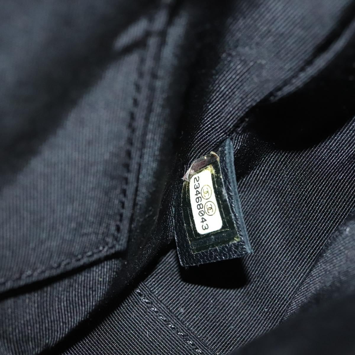 CHANEL Matelasse Chain Shoulder Bag Suede Ivory Gold CC Auth 128451