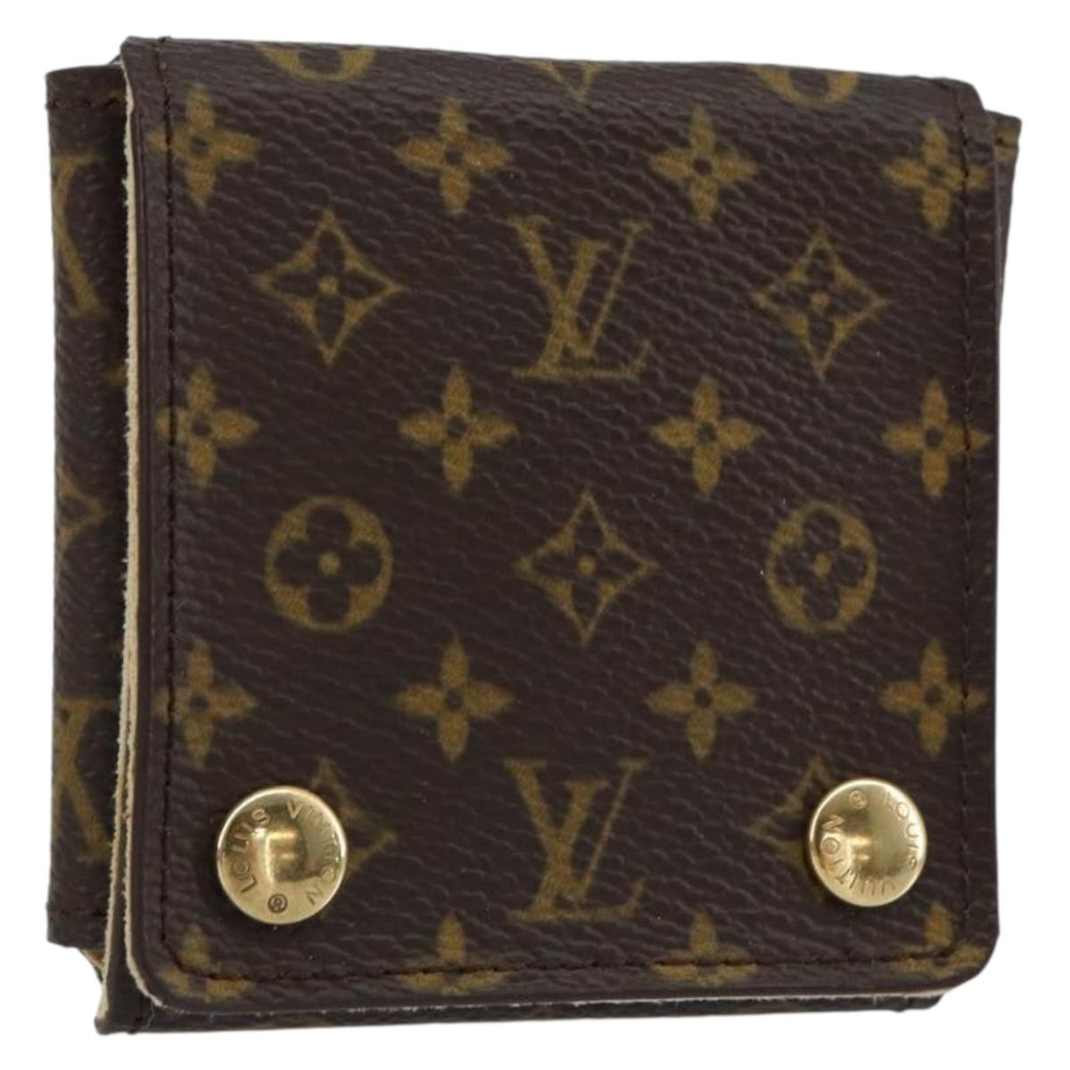 LOUIS VUITTON Monogram Jewelry case Jewelry Box LV Auth 128535