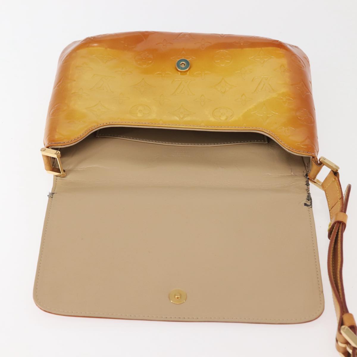 LOUIS VUITTON Monogram Vernis Thompson Street Bag Beige M91301 LV Auth 128772