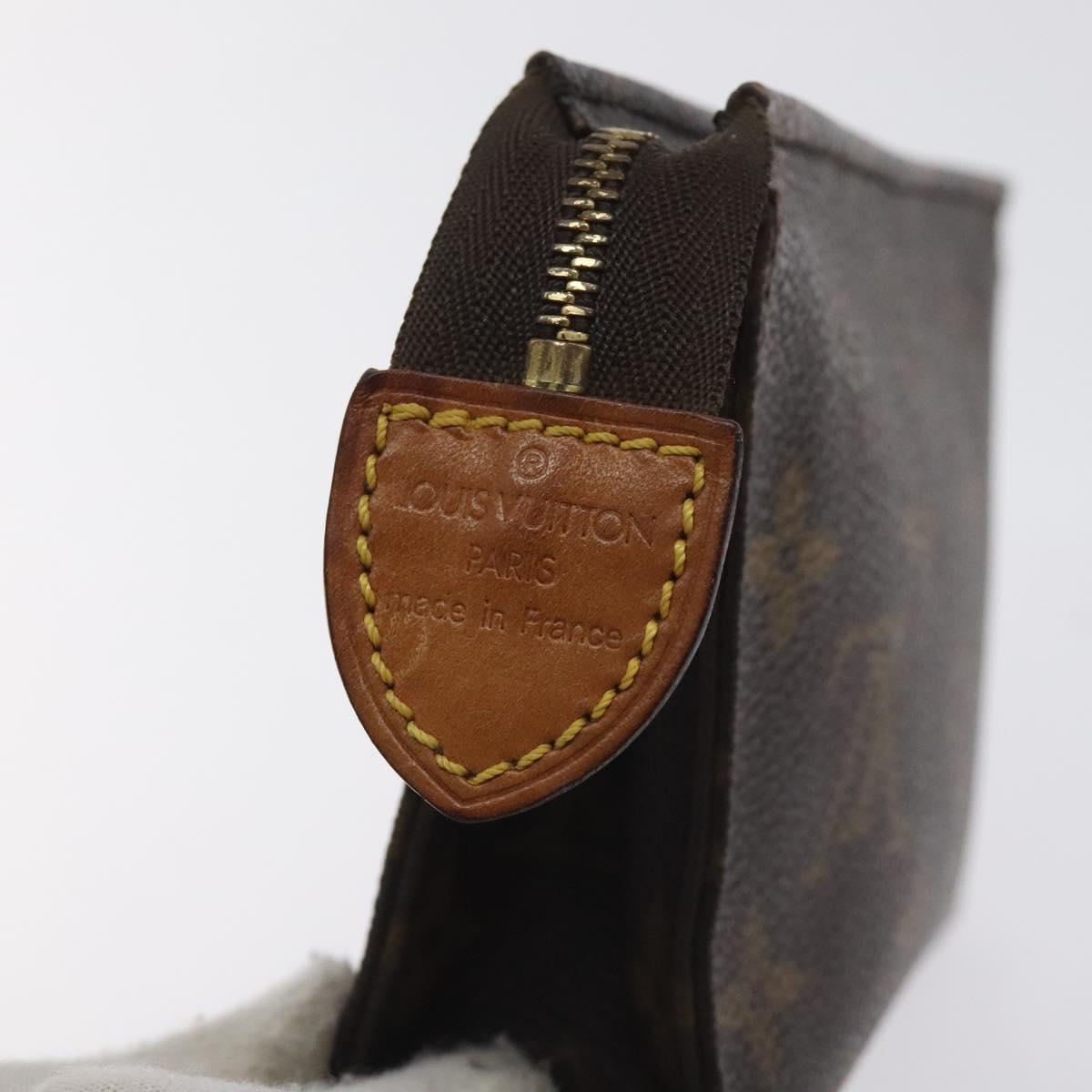 LOUIS VUITTON Monogram Poche Toilette 15 Pouch M47546 LV Auth 128798
