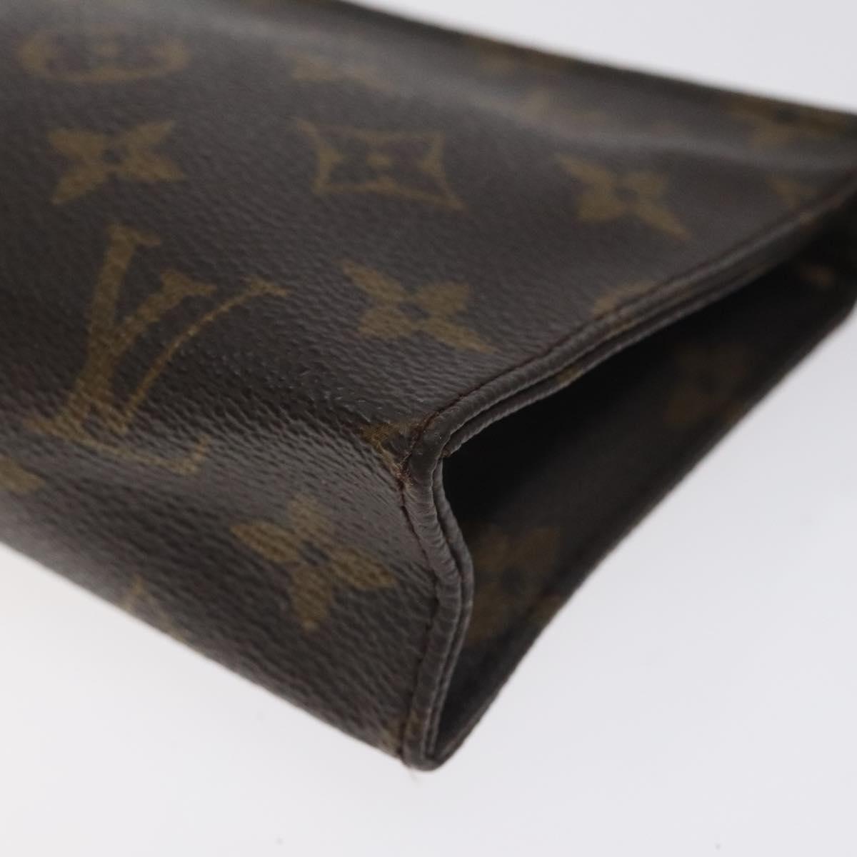 LOUIS VUITTON Monogram Poche Toilette 15 Pouch M47546 LV Auth 128798