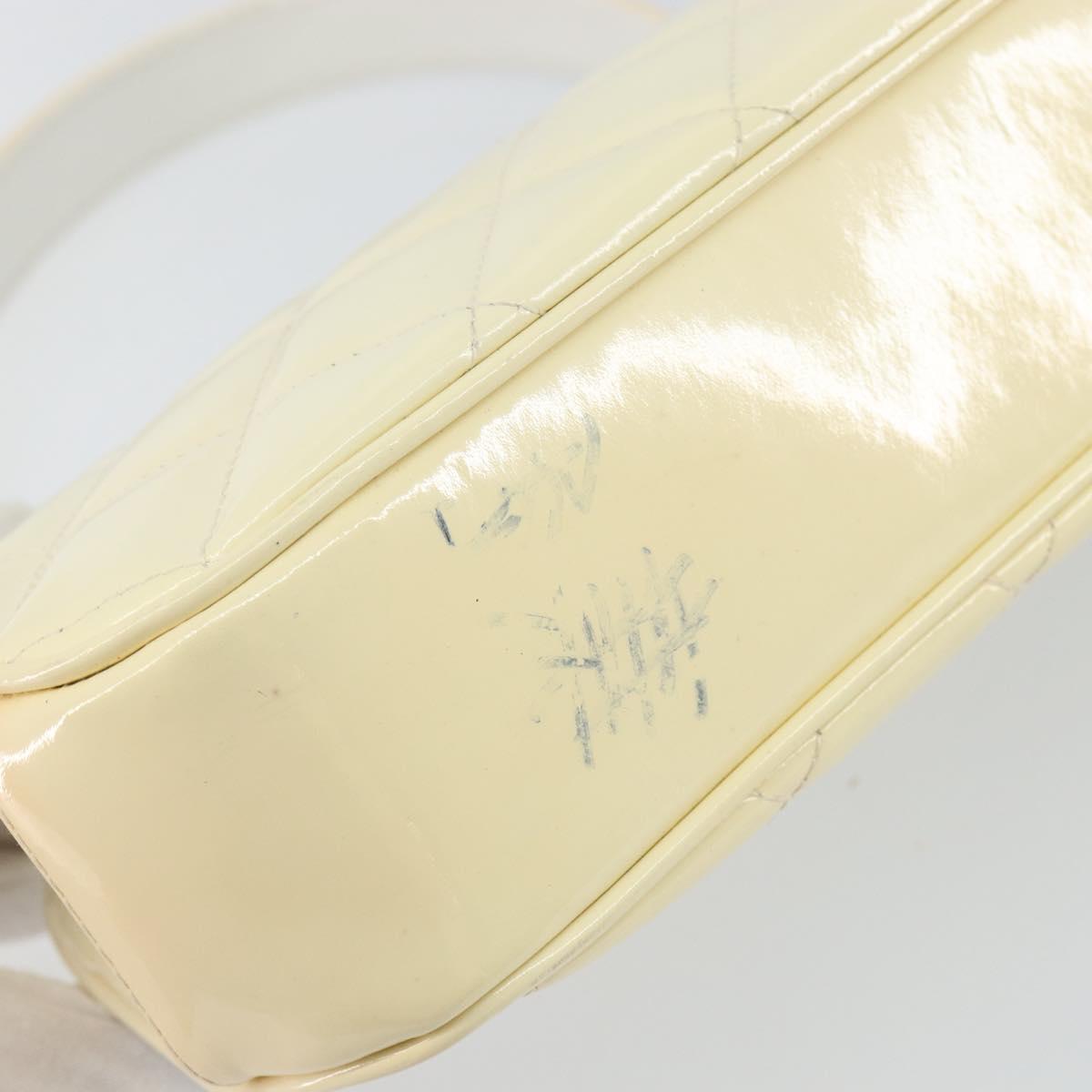 CHANEL Matelasse Gamaguchi Hand Bag Enamel White Silver CC Auth 128927