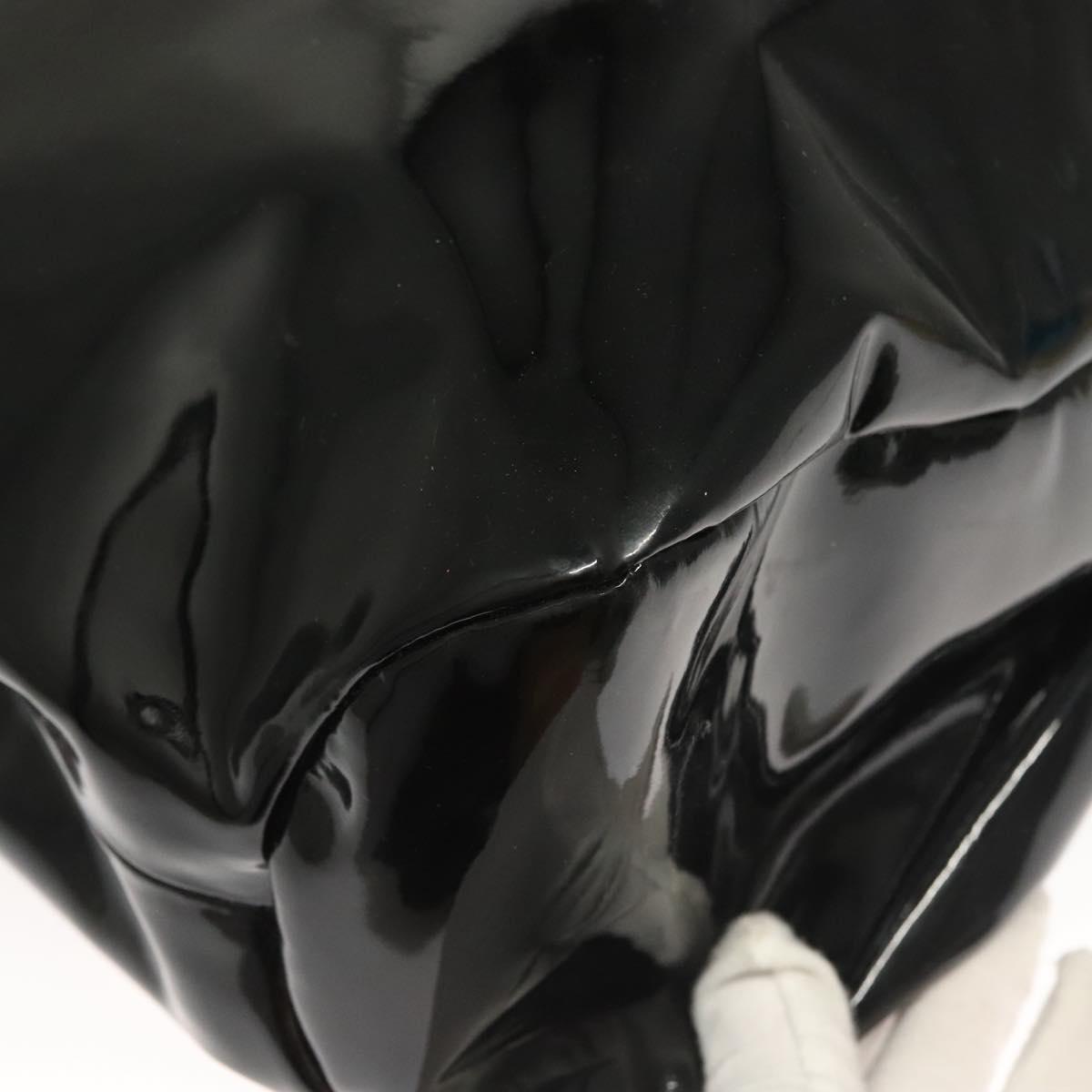 Salvatore Ferragamo Vala Hand Bag Patent leather Black Auth 129211