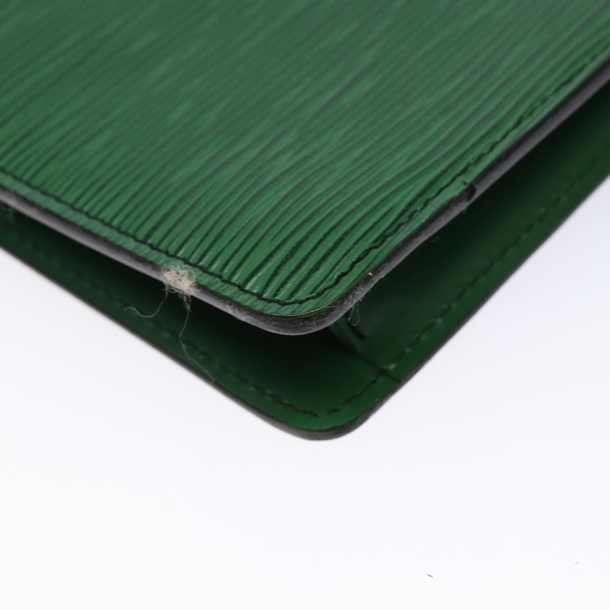 LOUIS VUITTON Epi Montaigne 23 Clutch Bag Green M52664 LV Auth 129609