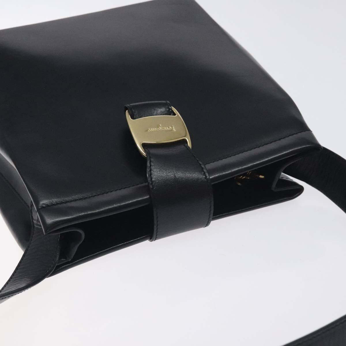 Salvatore Ferragamo Vala Shoulder Bag Leather Black Gold Auth 130219