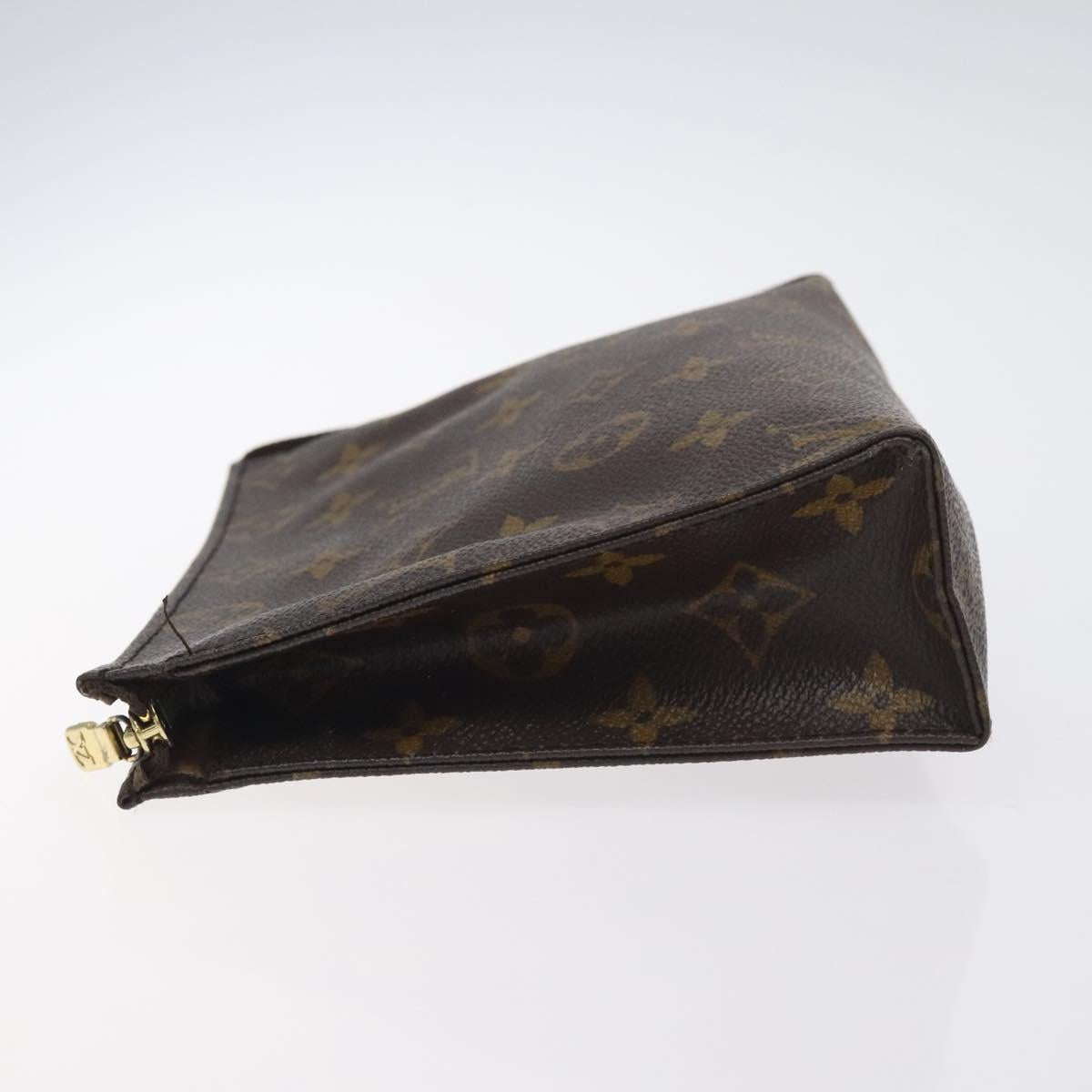 LOUIS VUITTON Monogram Posh Toilette 19 Pouch M47544 LV Auth 130390