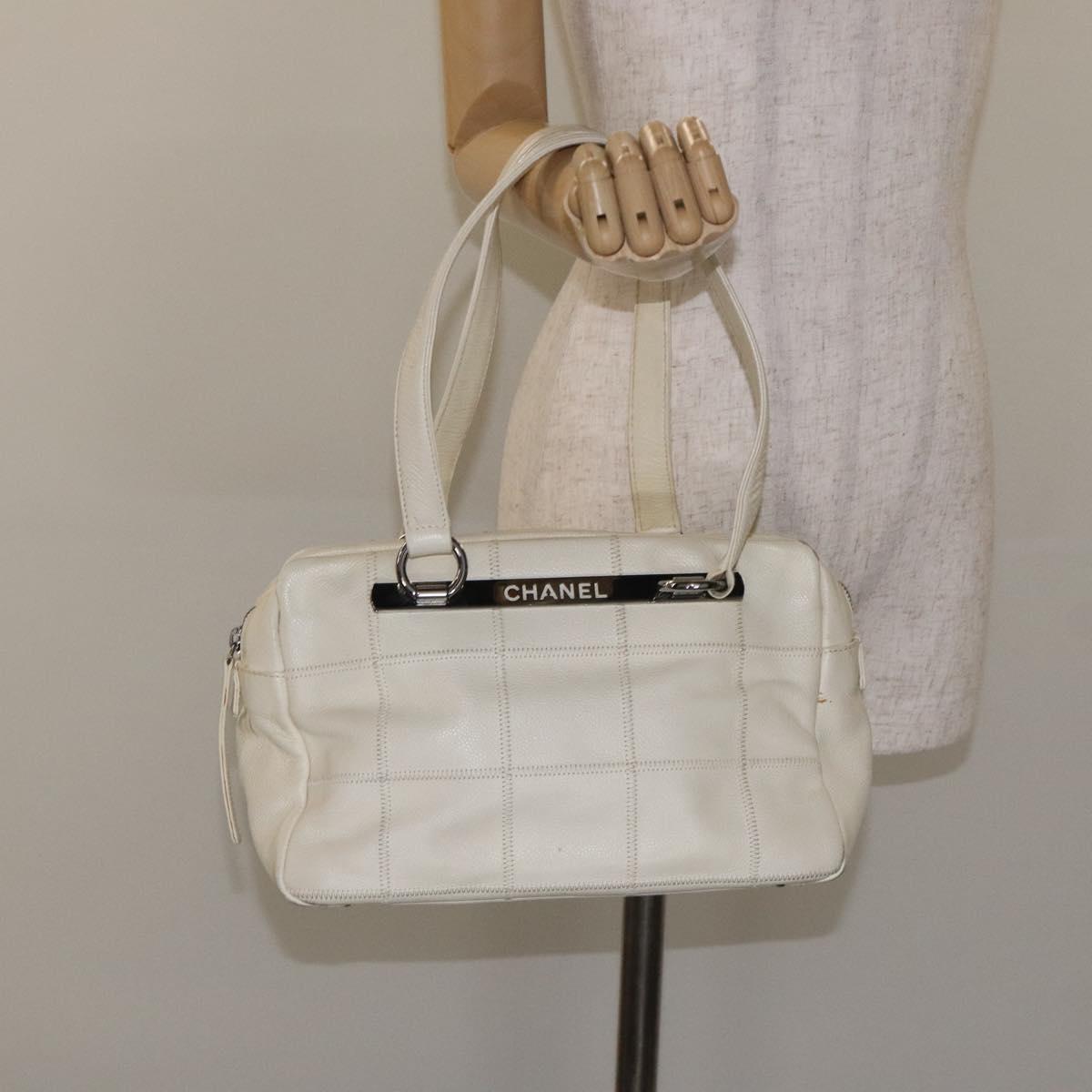 CHANEL Choco Bar Shoulder Bag Caviar Skin White Silver CC Auth 130495