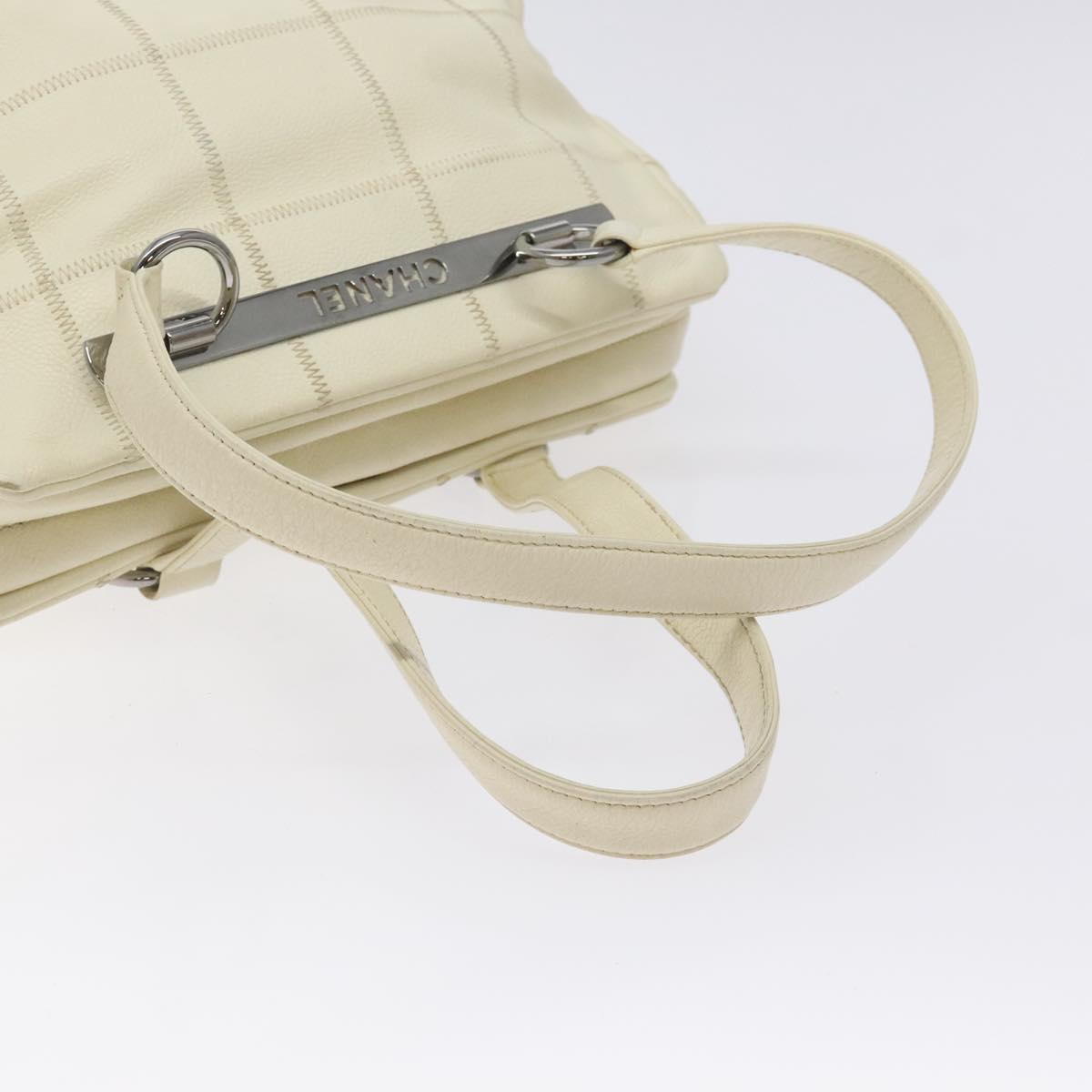 CHANEL Choco Bar Shoulder Bag Caviar Skin White Silver CC Auth 130495