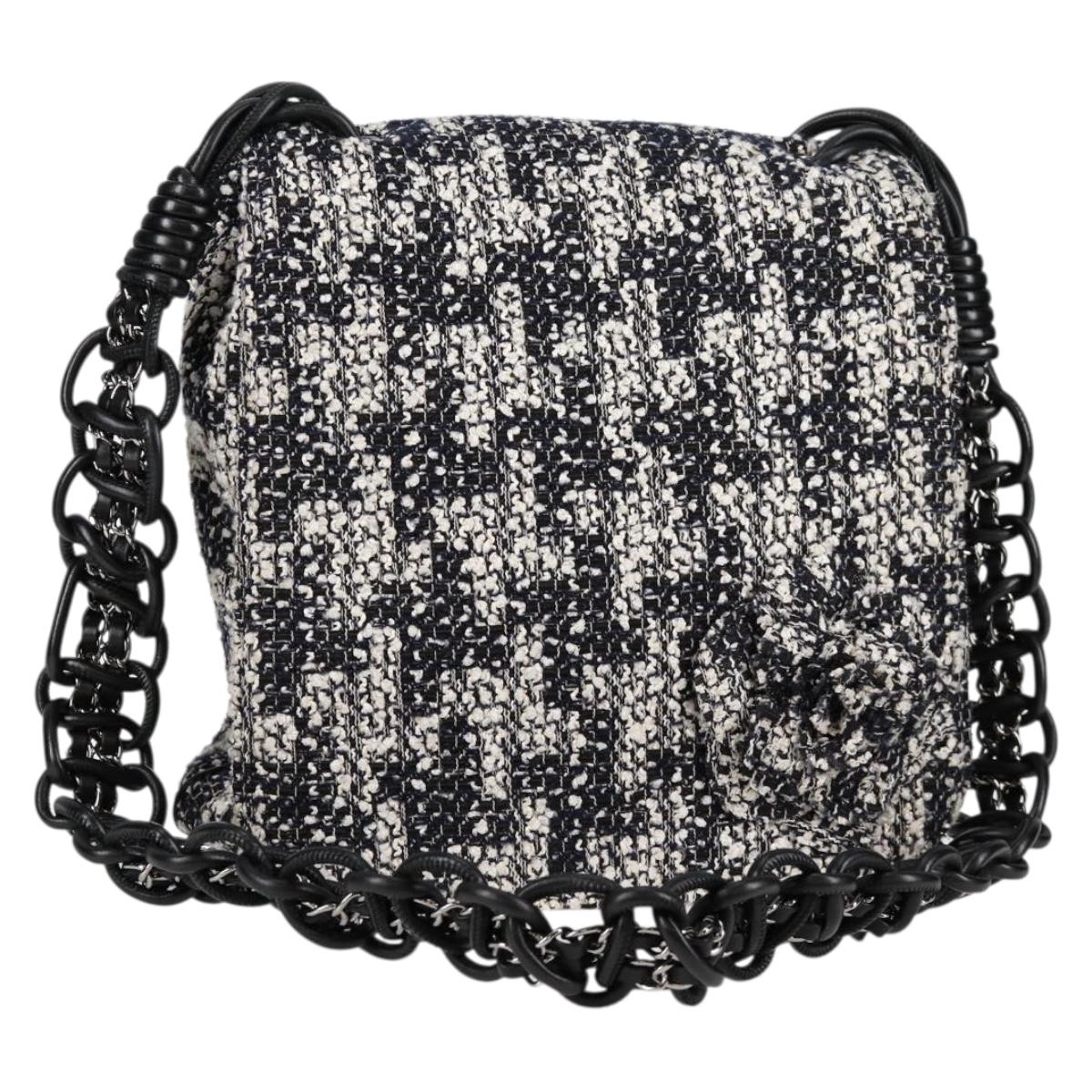 CHANEL Chain Shoulder Bag Tweed Black Silver CC Auth 131083SM