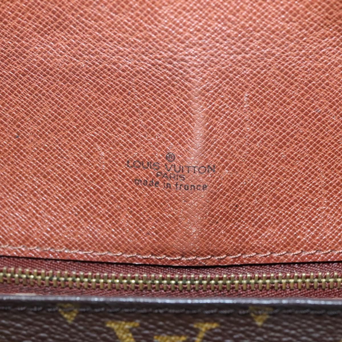 LOUIS VUITTON Monogram Saint Cloud GM Shoulder Bag M51242 LV Auth 131119