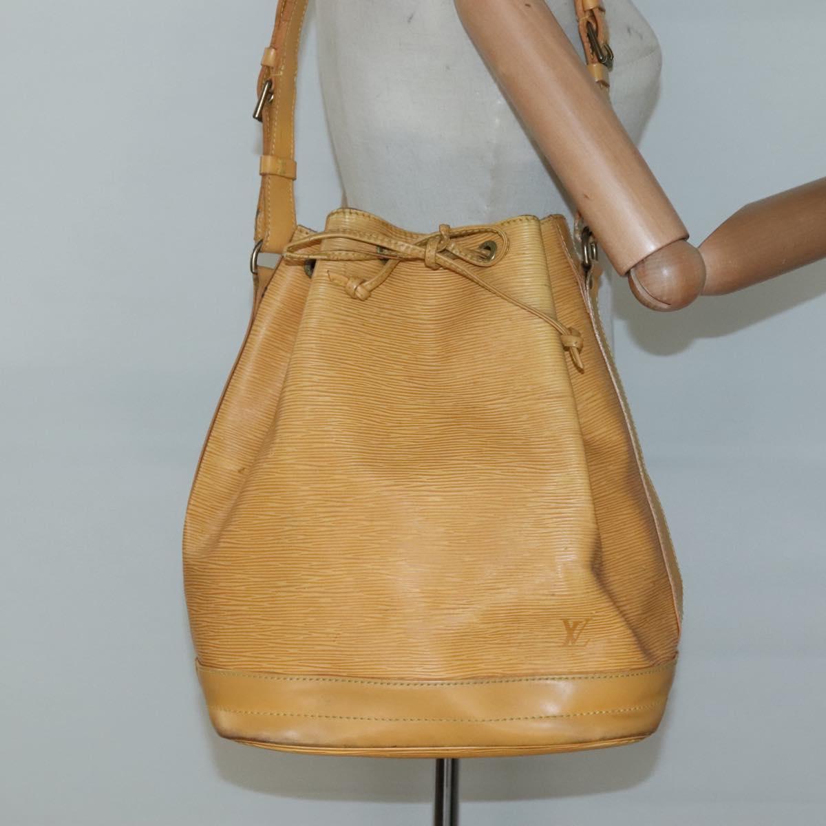 LOUIS VUITTON Epi Noe Shoulder Bag Tassili Yellow M44009 LV Auth 131272