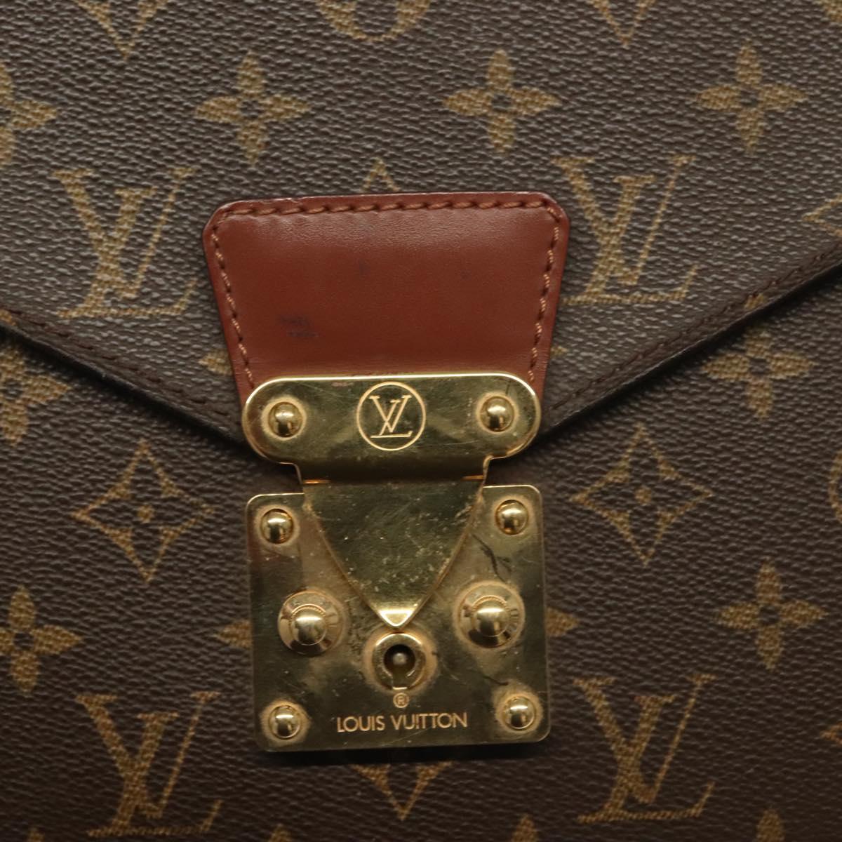 LOUIS VUITTON Monogram Porte Documents Bandouliere Bag M53338 LV Auth 131892A