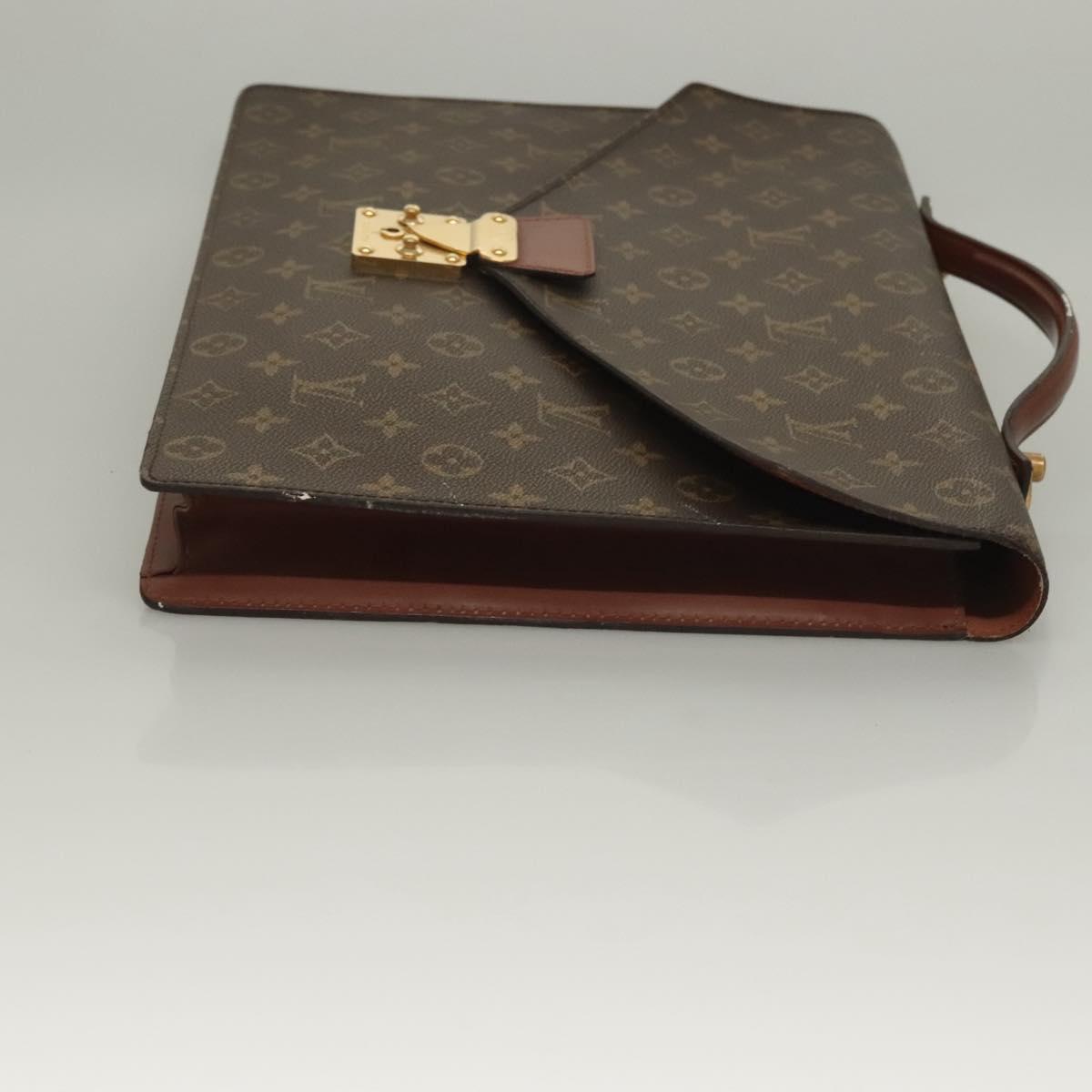 LOUIS VUITTON Monogram Porte Documents Bandouliere Bag M53338 LV Auth 131892A