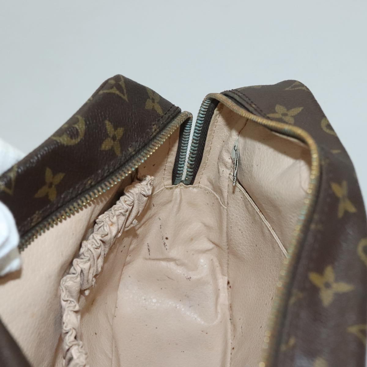 LOUIS VUITTON Monogram Trousse Toilette 28 Clutch Bag M47522 LV Auth 132251