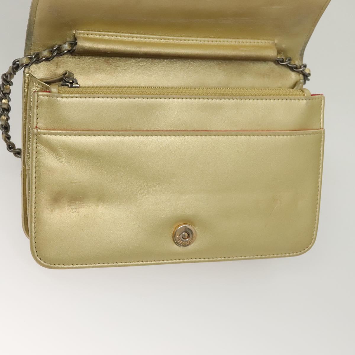 CHANEL Matelasse Chain Shoulder Bag Leather Gold CC Auth 132419