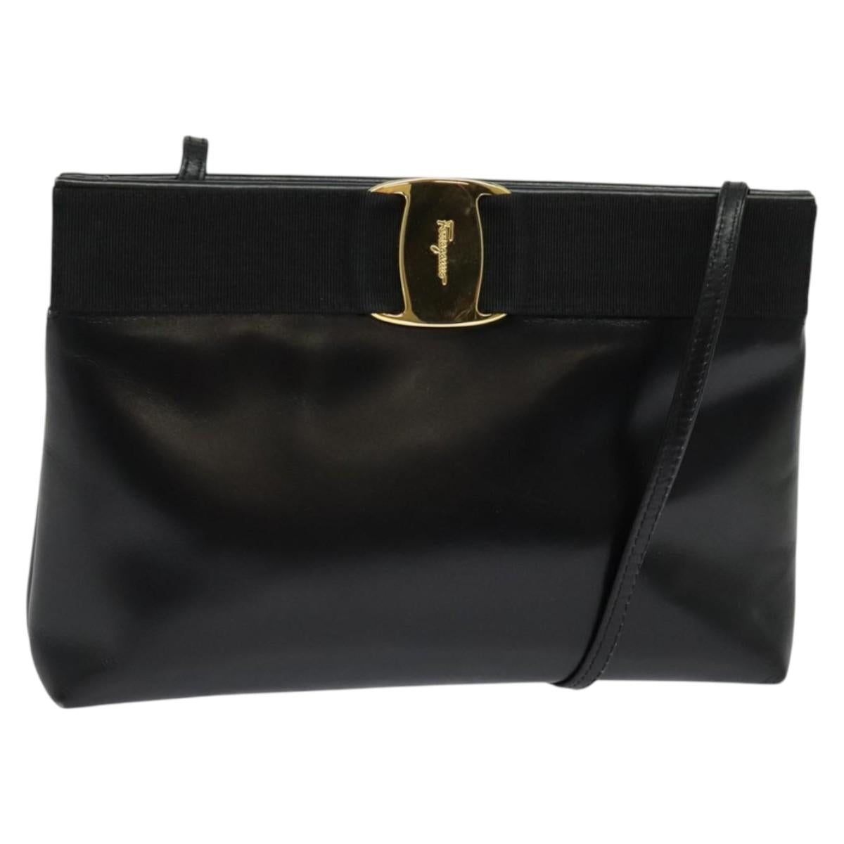 Salvatore Ferragamo Vala Shoulder Bag Leather Black Silver Auth 132421
