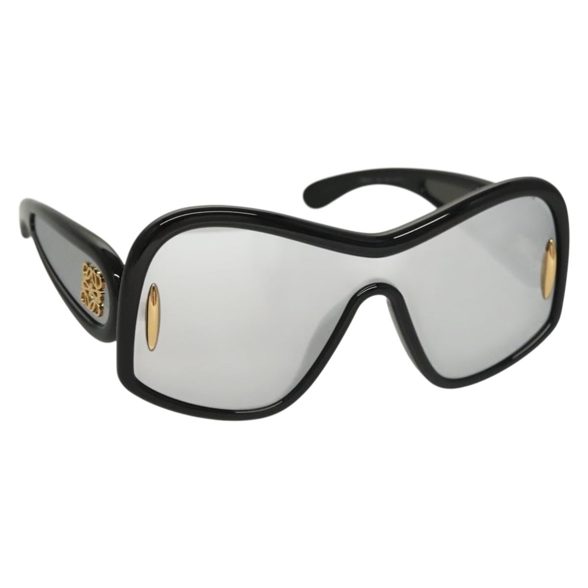 LOEWE Anagram Sunglasses plastic Black LW40131l Auth 132802M