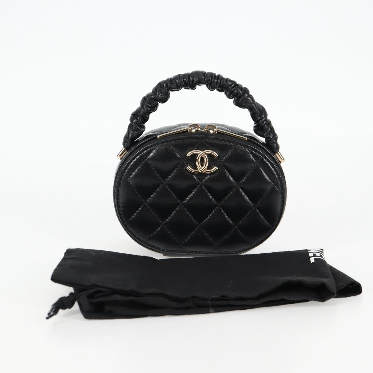 CHANEL Matelasse Pouch Lamb Skin Black Gold CC Auth 132970M