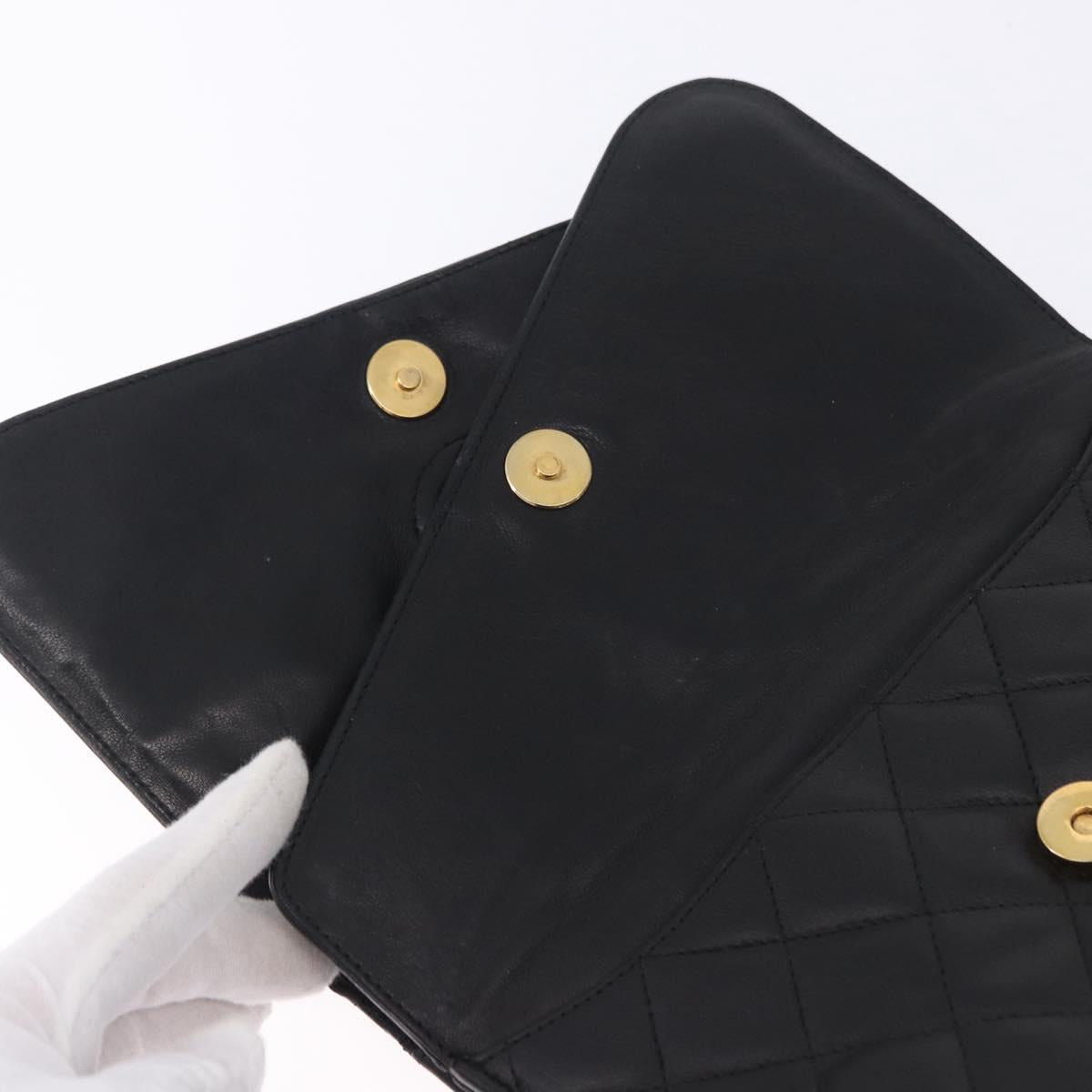 CHANEL Chain Shoulder Bag Leather Black Gold CC Auth 133043
