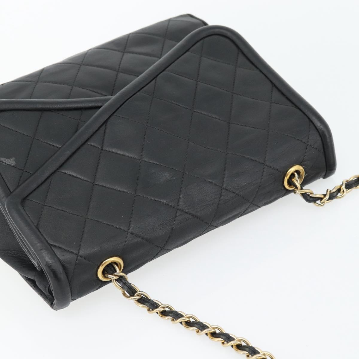 CHANEL Chain Shoulder Bag Leather Black Gold CC Auth 133043