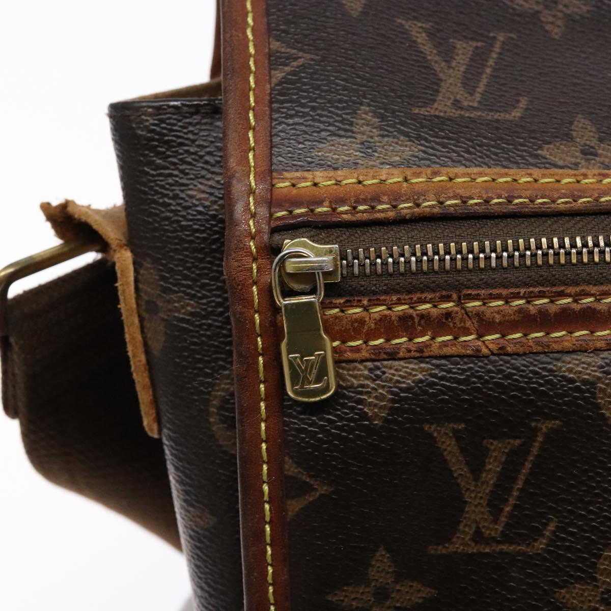 LOUIS VUITTON Monogram Messenger Bosphore PM Shoulder Bag M40106 LV Auth 133362