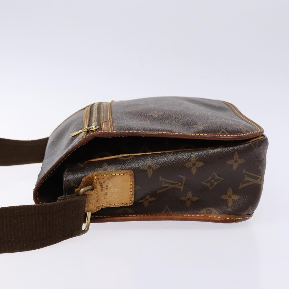 LOUIS VUITTON Monogram Messenger Bosphore PM Shoulder Bag M40106 LV Auth 133362