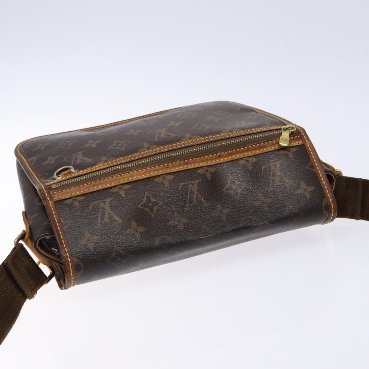 LOUIS VUITTON Monogram Messenger Bosphore PM Shoulder Bag M40106 LV Auth 133362