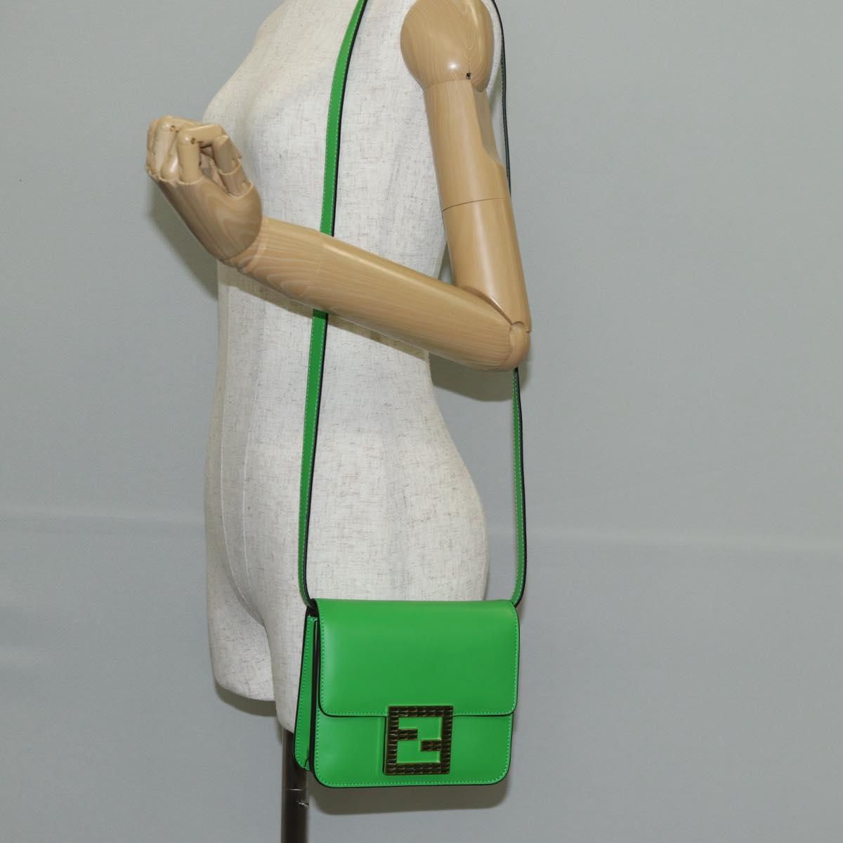 FENDI Fab Shoulder Bag Leather Green Gold Auth 133473M