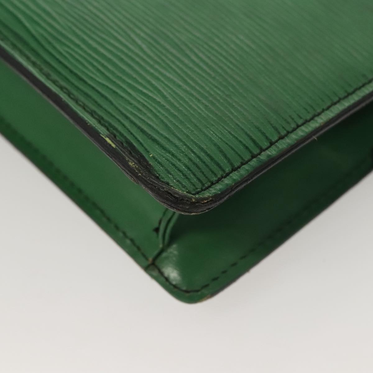 LOUIS VUITTON Epi Montaigne 23 Clutch Bag Green M52664 LV Auth 133690