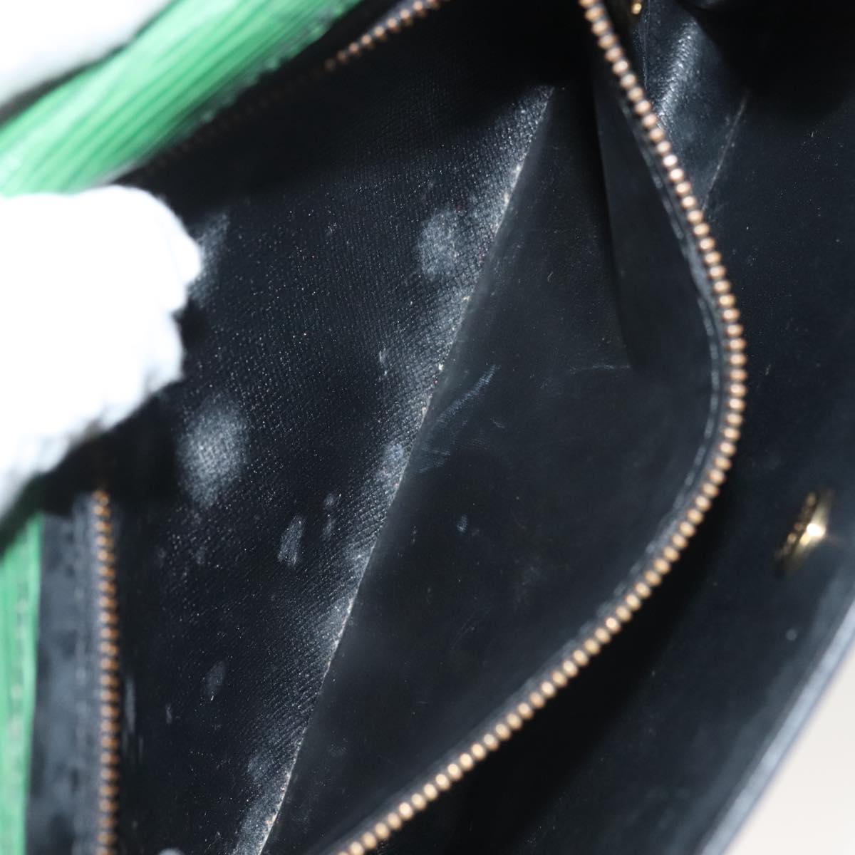 LOUIS VUITTON Epi Montaigne 23 Clutch Bag Green M52664 LV Auth 133690
