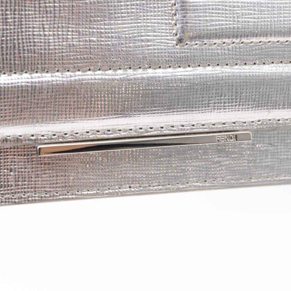 FENDI Chain Shoulder Bag Leather Silver Auth 134354V