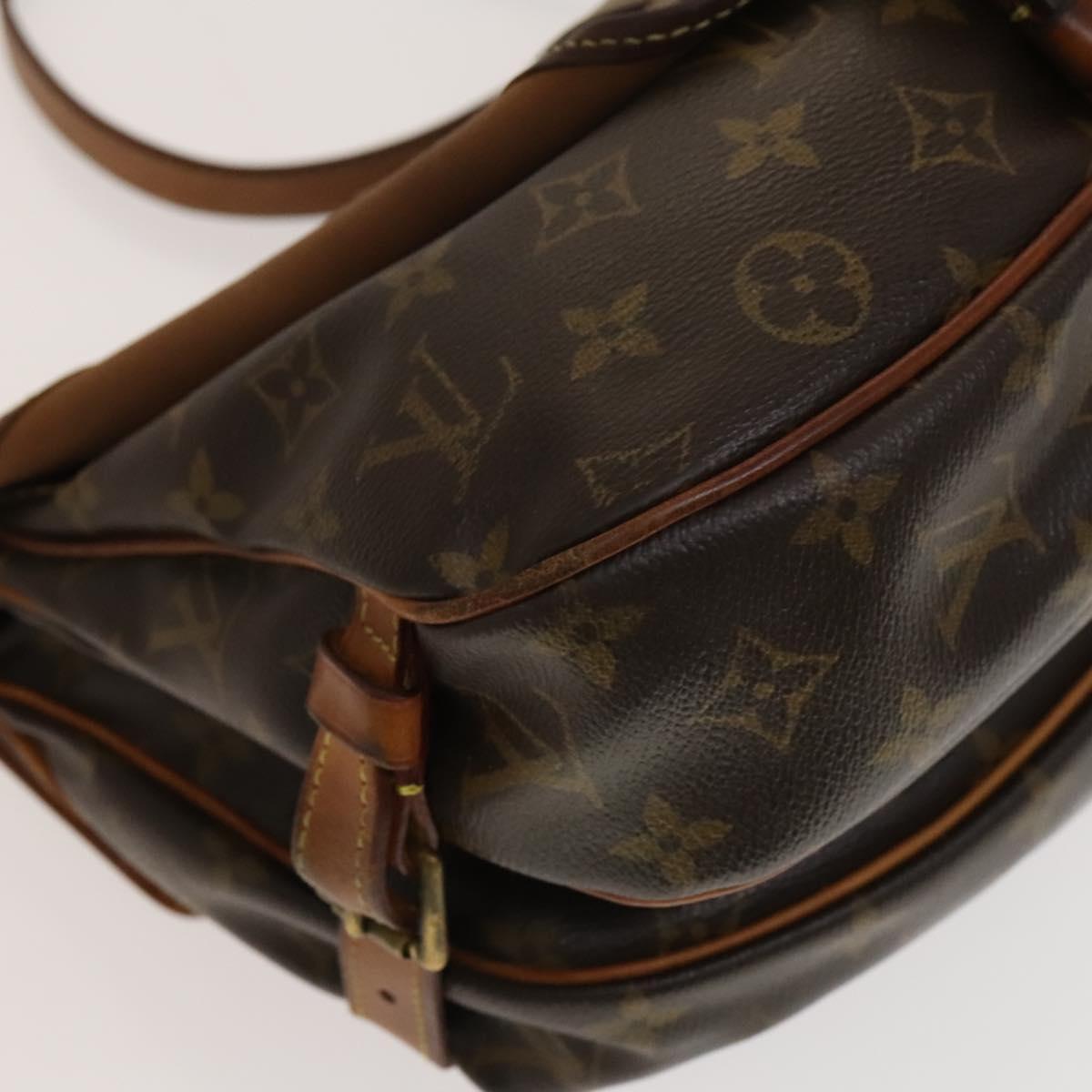 LOUIS VUITTON Monogram Saumur 30 Shoulder Bag M42256 LV Auth 134413
