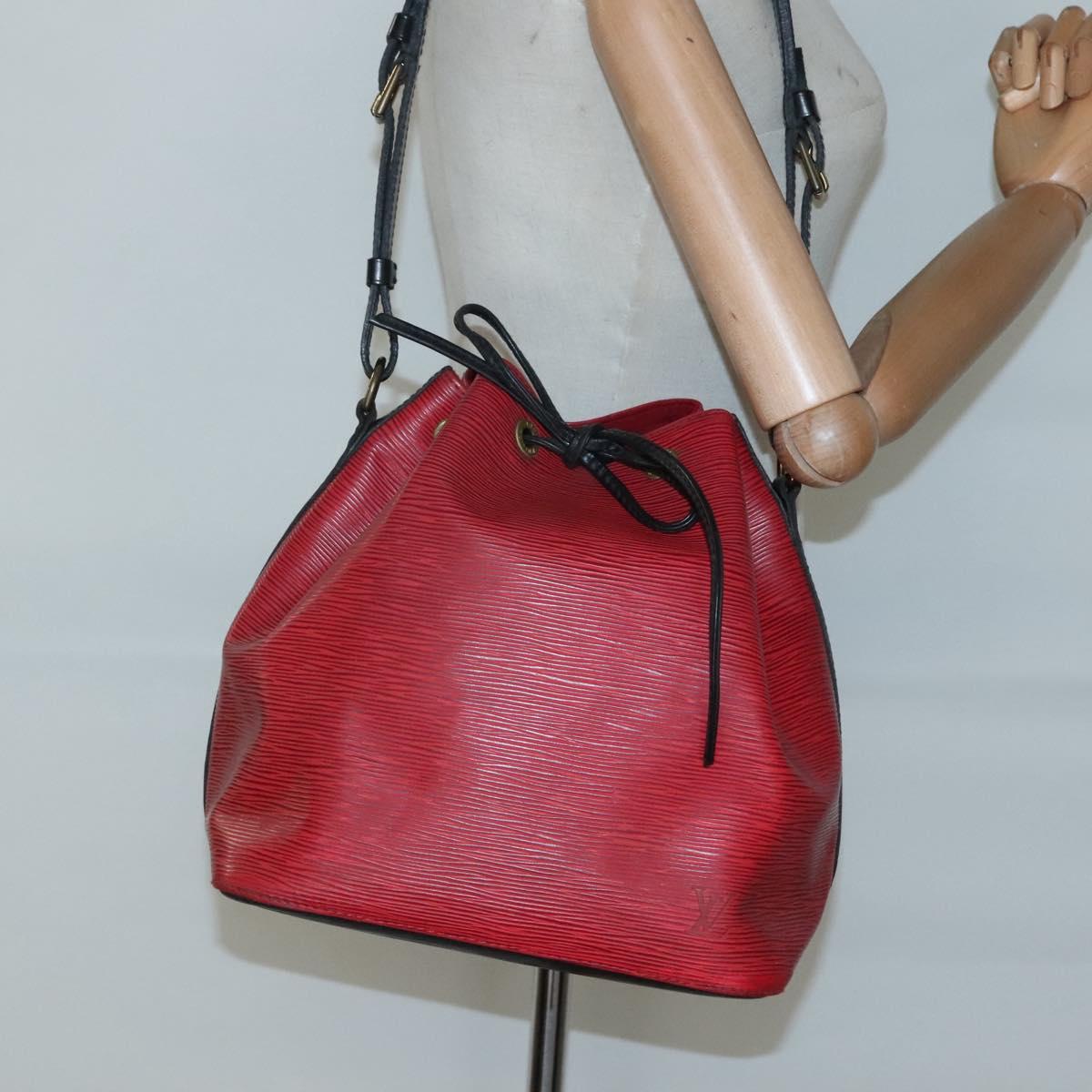 LOUIS VUITTON Epi Petit Noe Shoulder Bag Bicolor Black Red M44017 Auth 134616