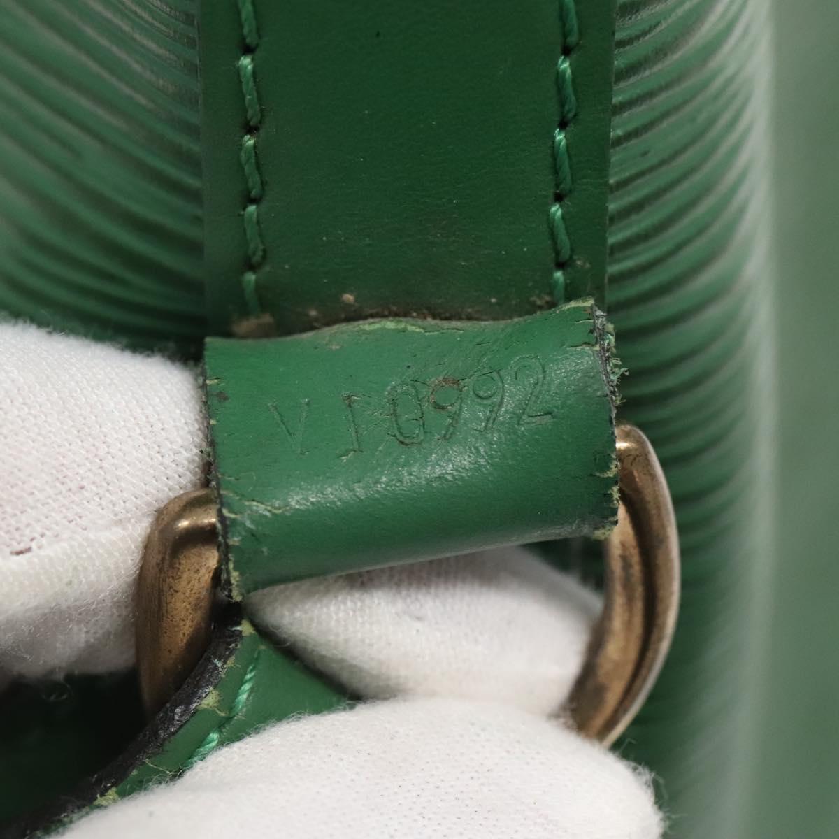 LOUIS VUITTON Epi Noe Shoulder Bag Green M44004 LV Auth 134715