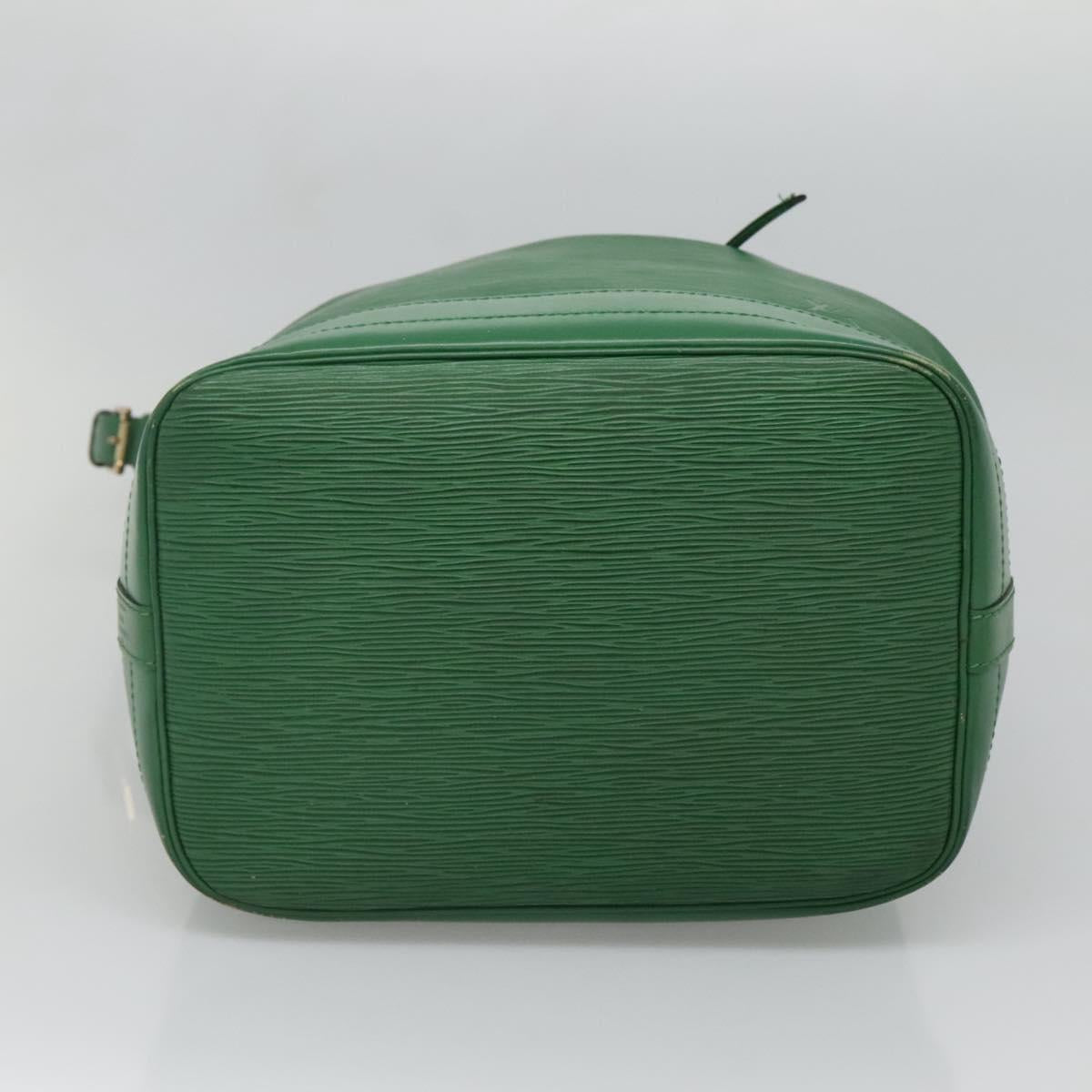LOUIS VUITTON Epi Noe Shoulder Bag Green M44004 LV Auth 134715