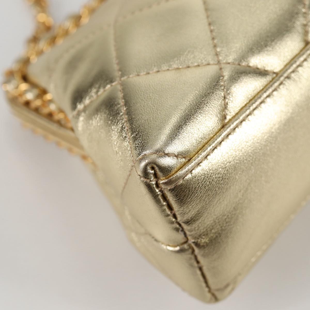 CHANEL Matelasse Chain Shoulder Bag Leather Gold CC Auth 134853SM