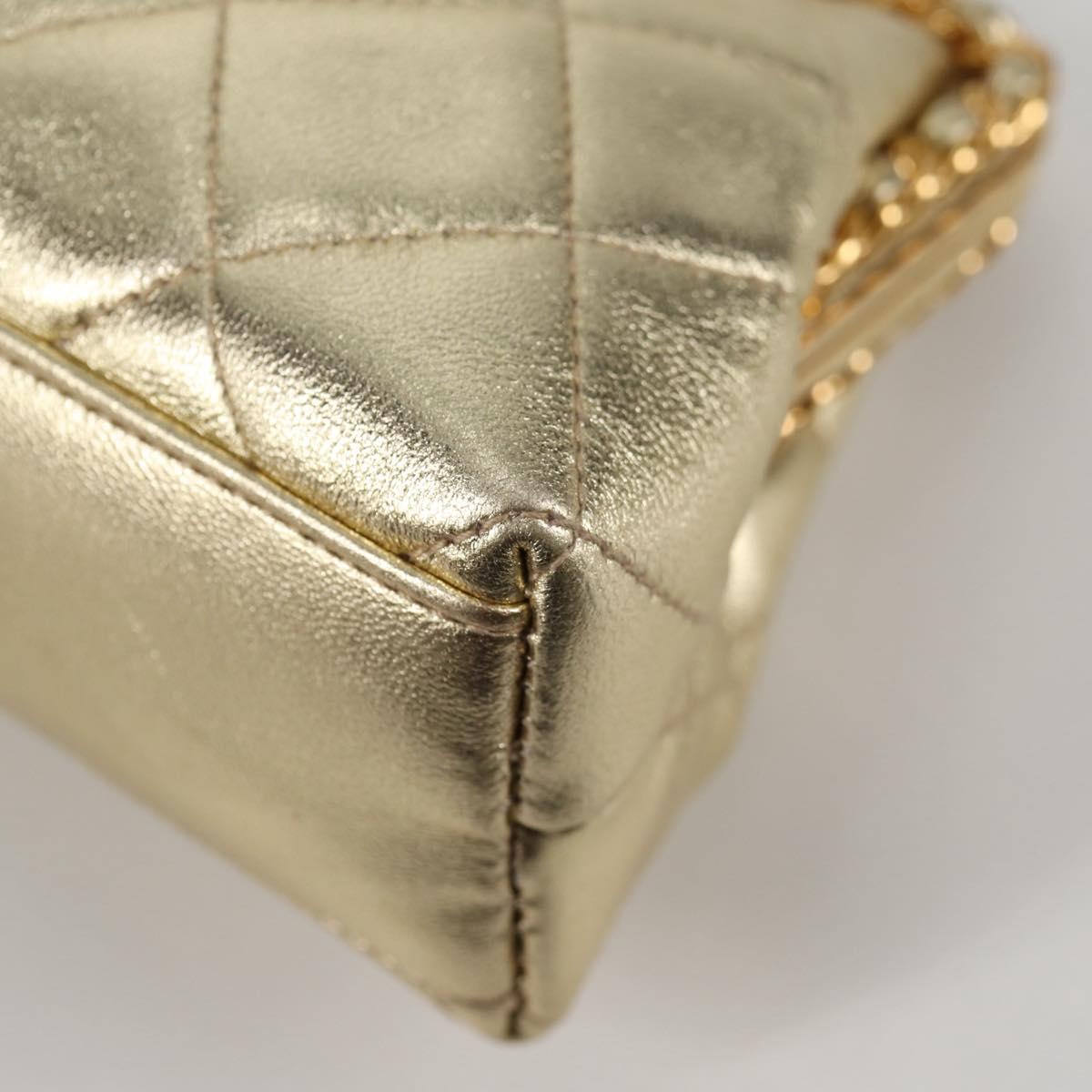 CHANEL Matelasse Chain Shoulder Bag Leather Gold CC Auth 134853SM