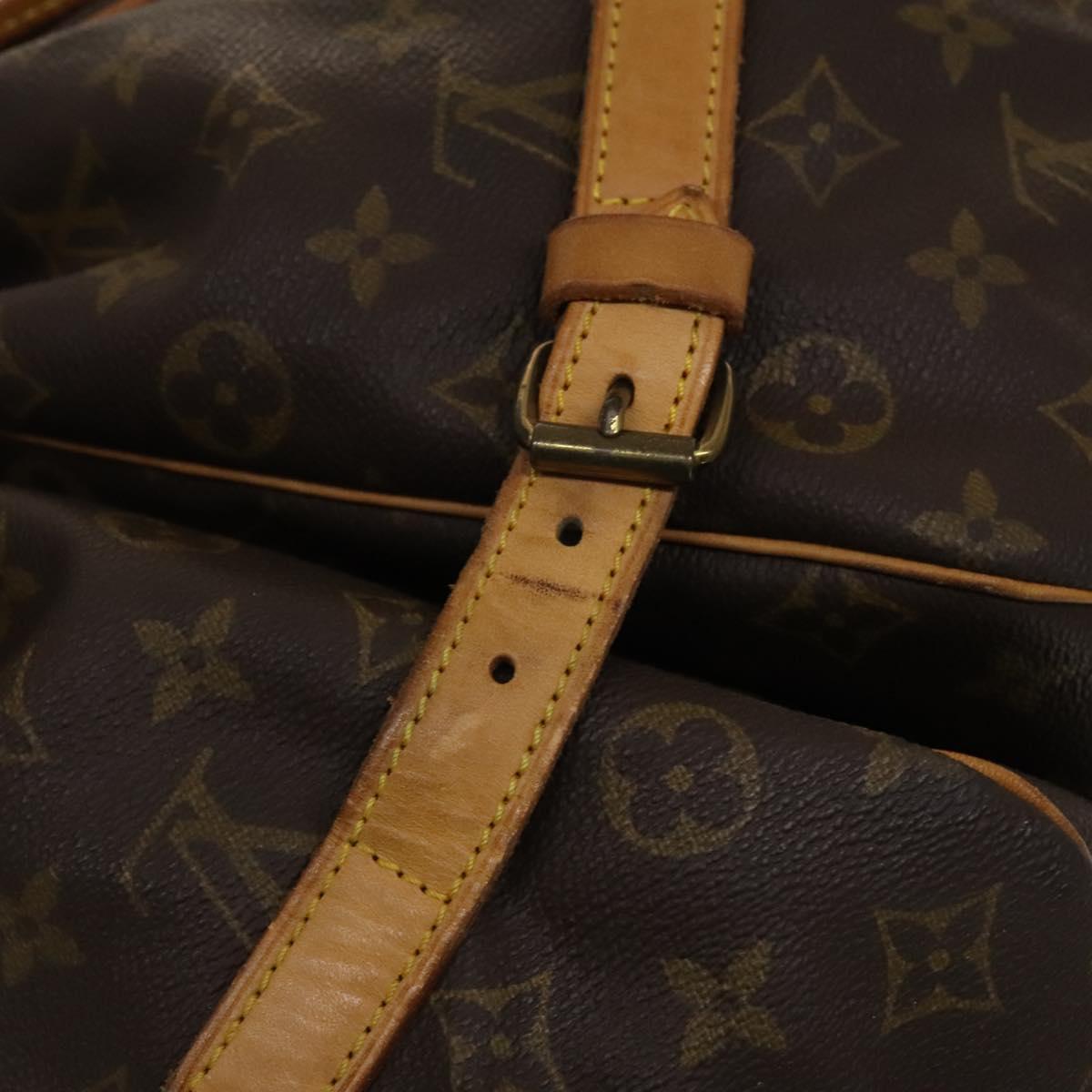 LOUIS VUITTON Monogram Saumur 35 Shoulder Bag M42254 LV Auth 134974