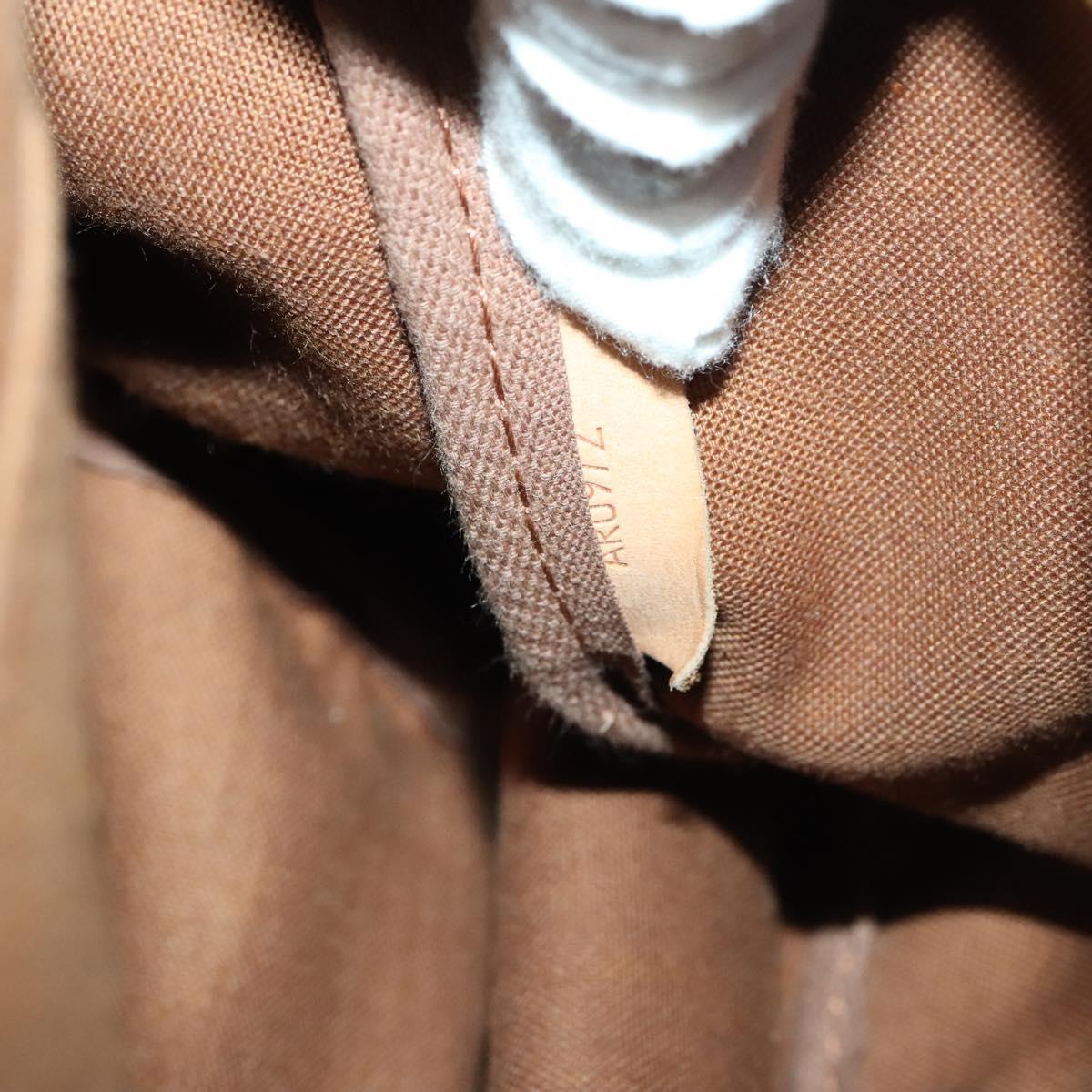 LOUIS VUITTON Monogram Saumur 35 Shoulder Bag M42254 LV Auth 134974