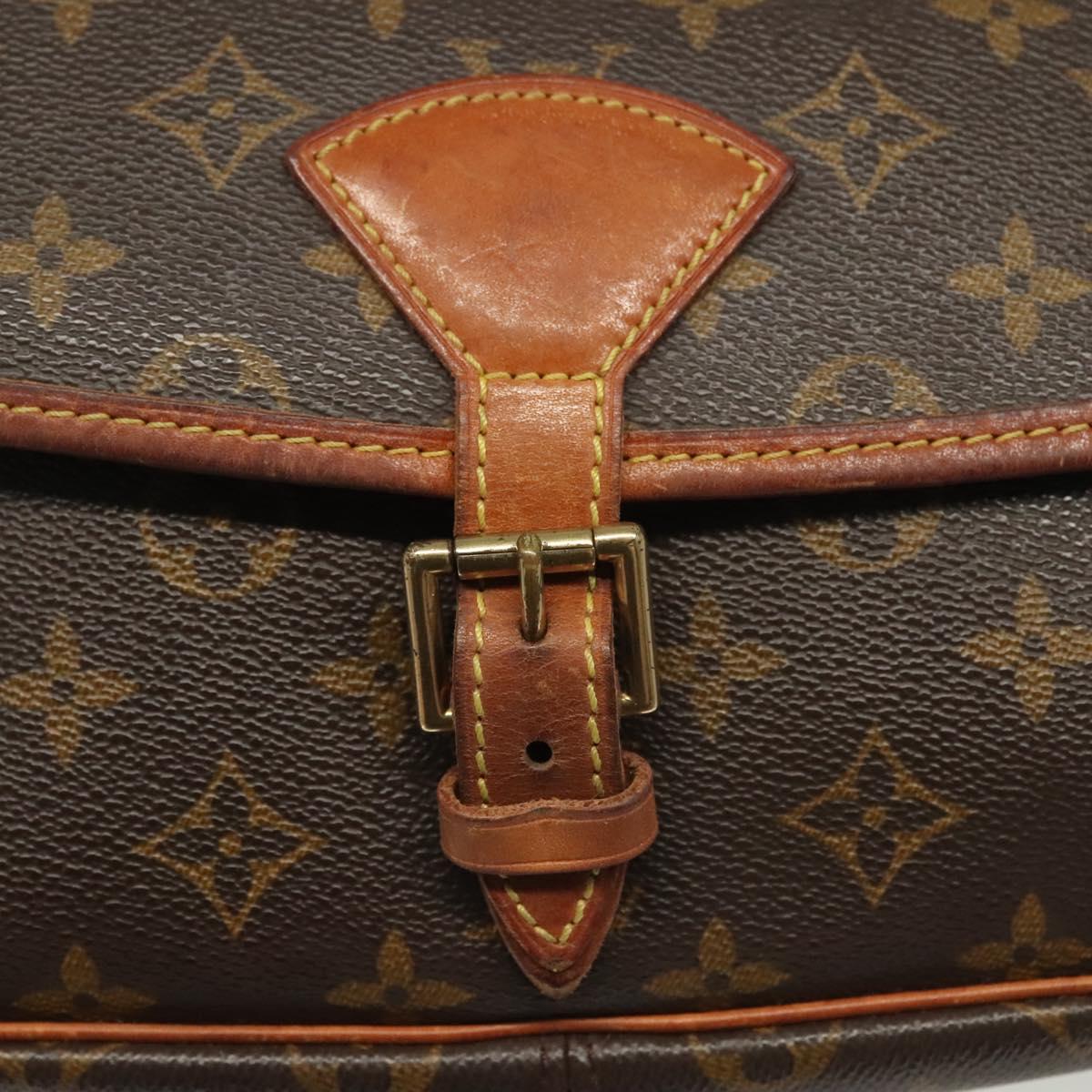 LOUIS VUITTON Monogram Sologne Shoulder Bag M42250 LV Auth 135103