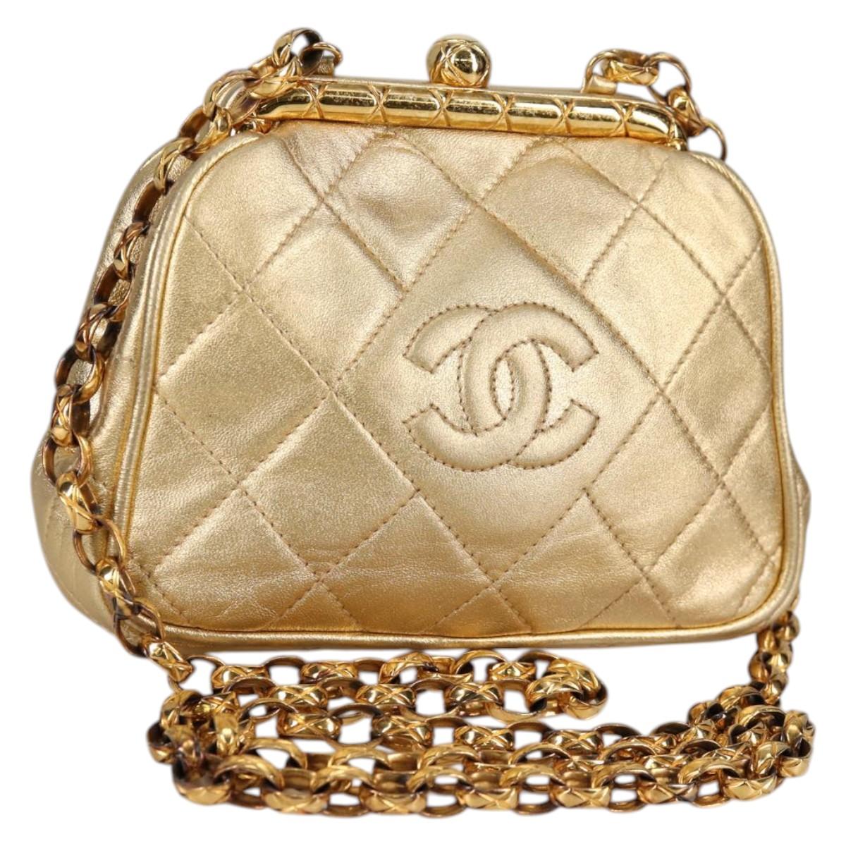 CHANEL Chain Shoulder Bag Lamb Skin Gold Tone CC Auth 135116SM