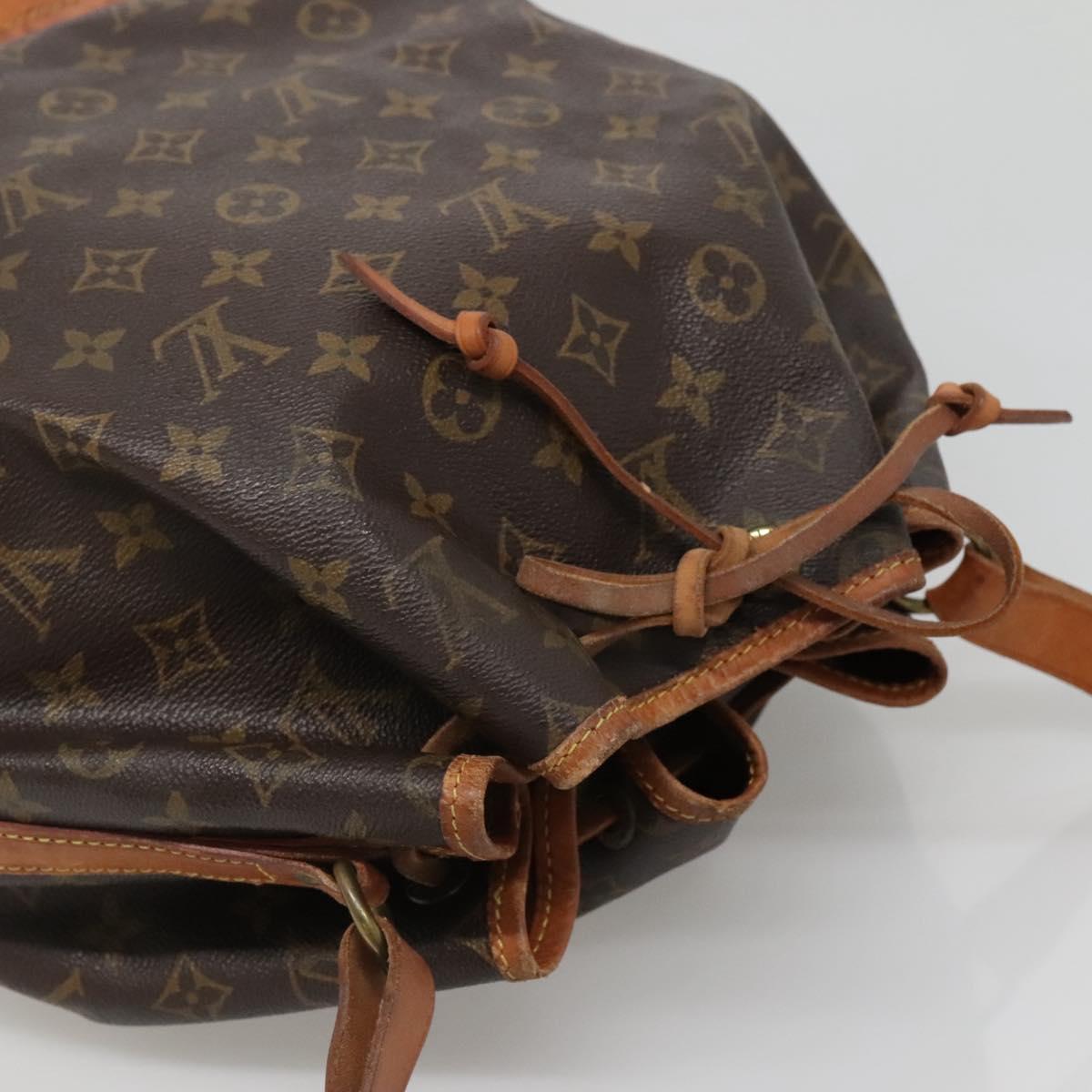 LOUIS VUITTON Monogram Noe Shoulder Bag M42224 LV Auth 135124