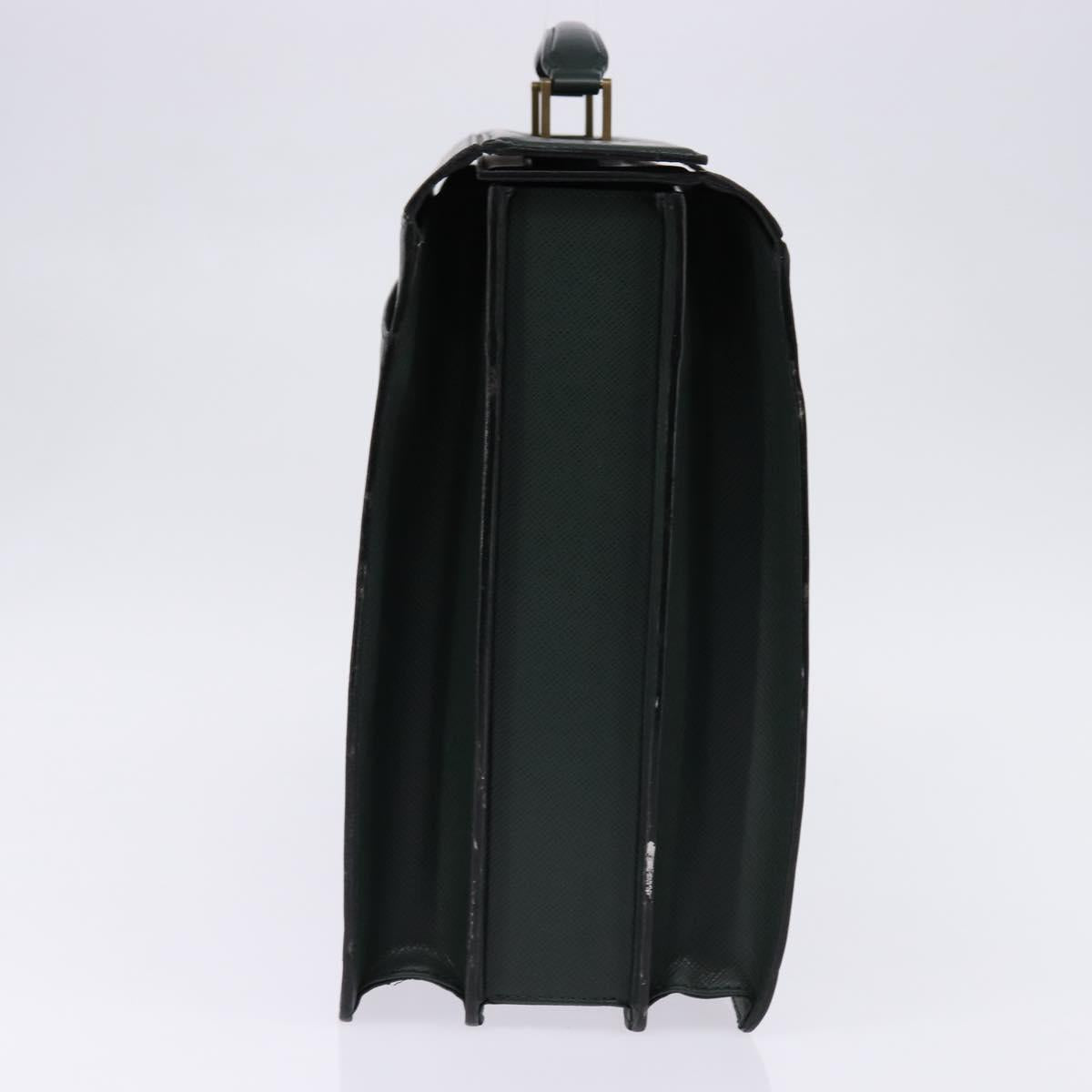 LOUIS VUITTON Taiga Pilot Case Ural Business Bag Epicea M30024 LV Auth 135245