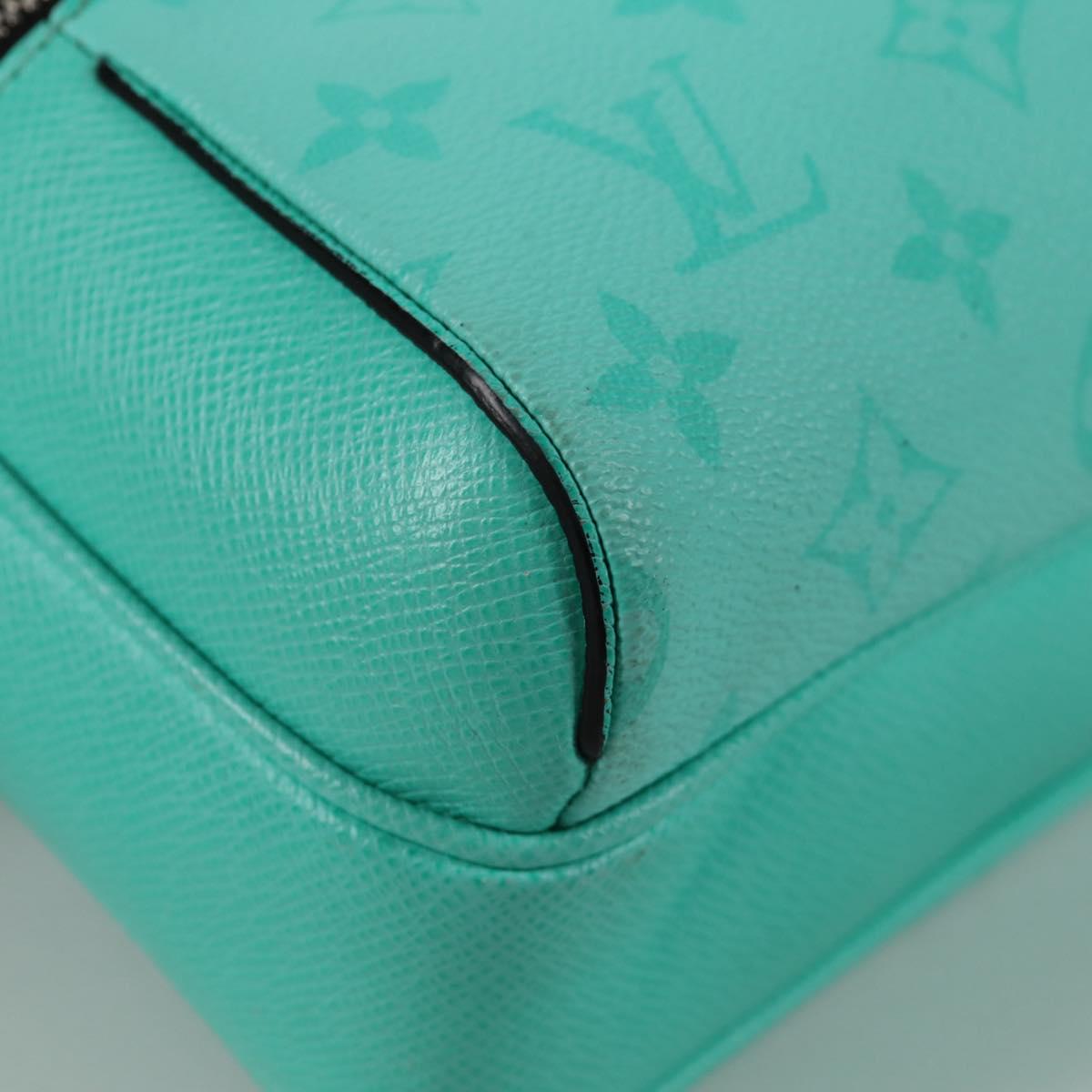 LOUIS VUITTON Taiga Lama Monogram Outdoor Messenger PM Bag M30241 LV Auth 135269